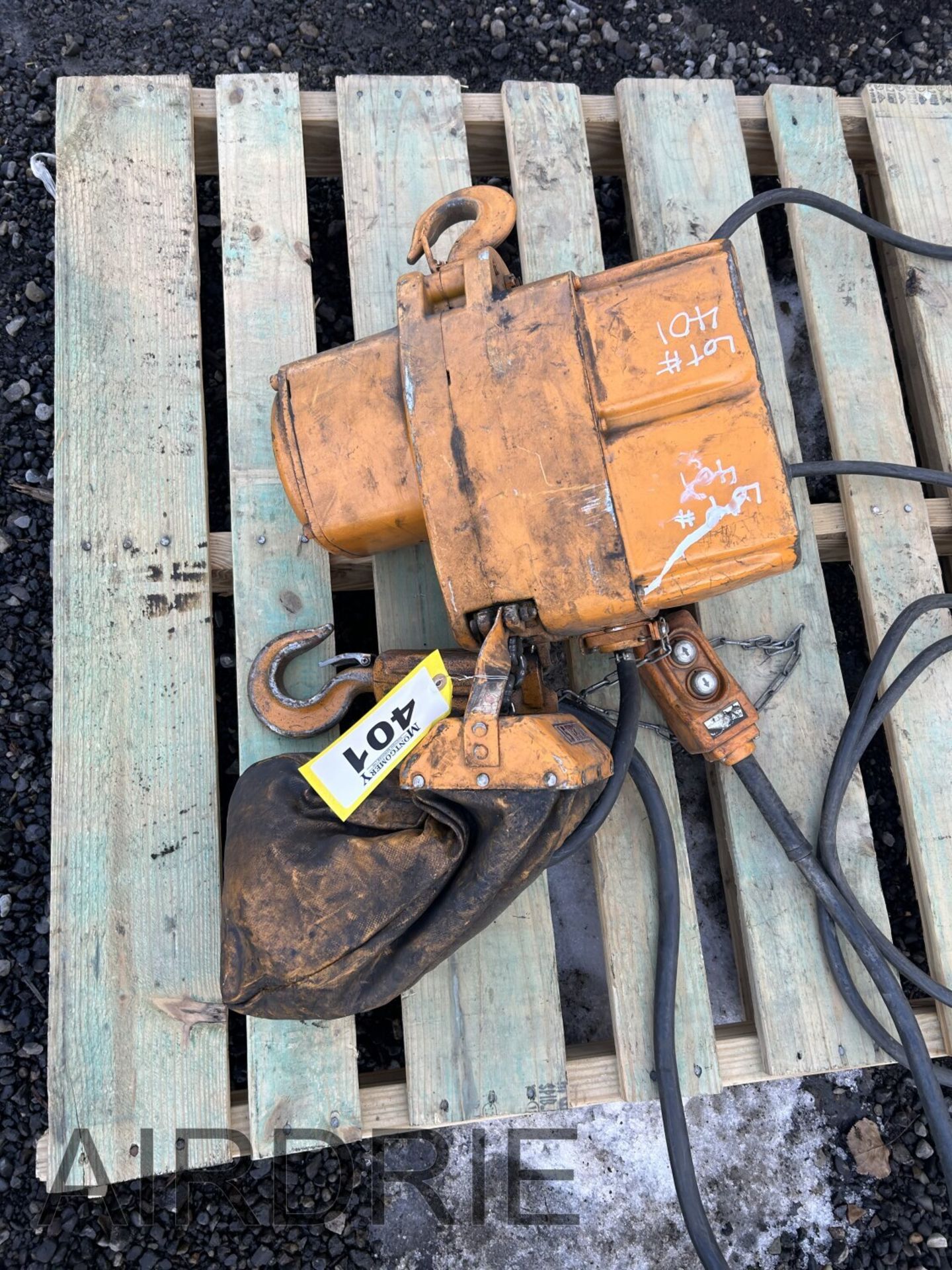 *OFFSITE* KITO 500LB ELECTRIC CHAIN HOIST MOD. # EF2-0101, 1-PH, 115V S/N: 112555