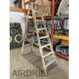 *OFFSITE* 8FT FIBREGLASS STEP LADDER