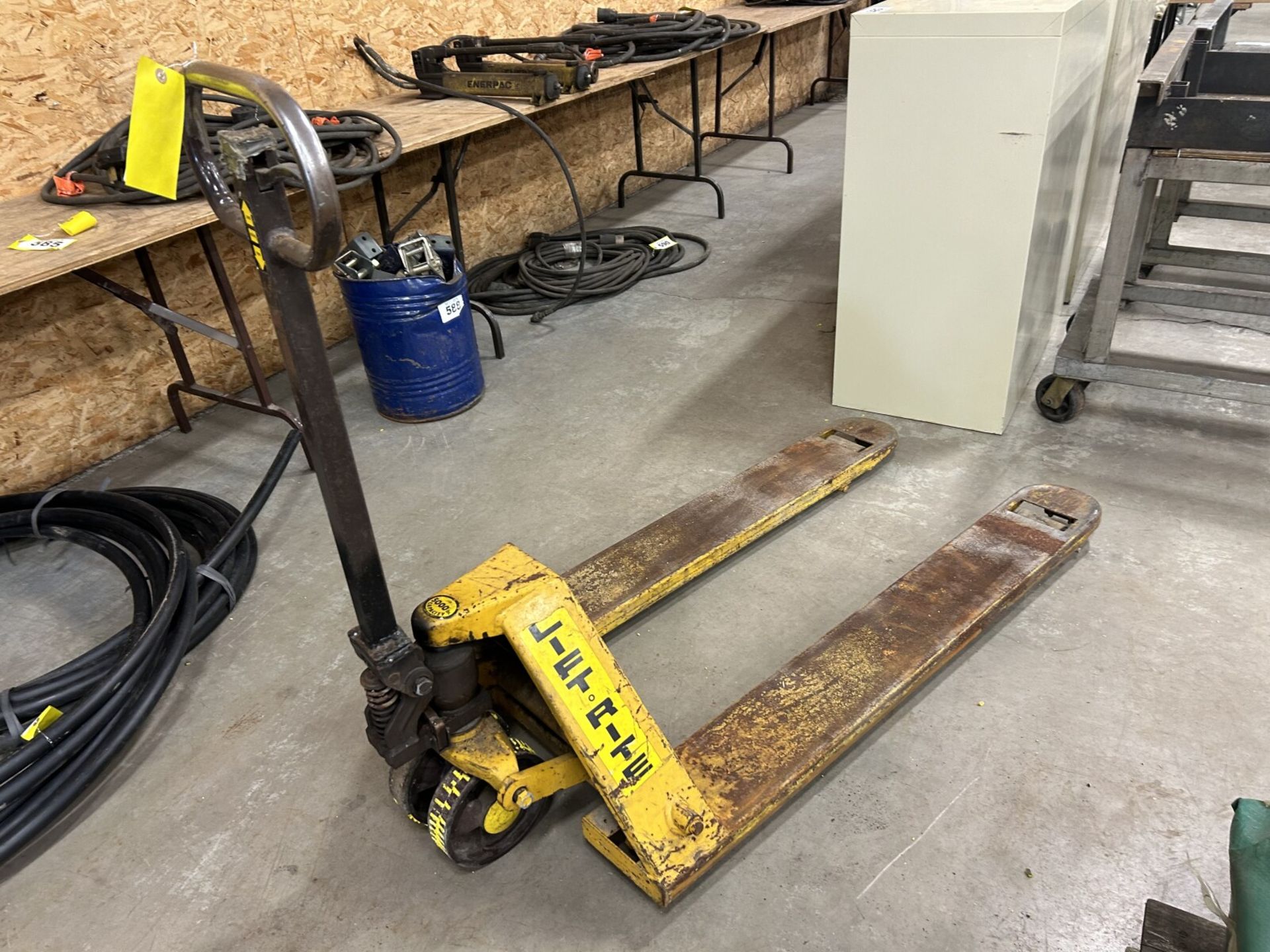 LIFTRITE 48" 5000LB PALLET JACK - Image 4 of 4