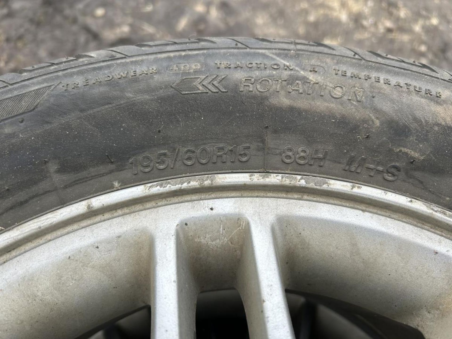 4 - FORD 15" RIMS W/ RUBBER FIRESTONE 195/60 R15 (NOT MUCH TREAD LEFT) - Image 3 of 3