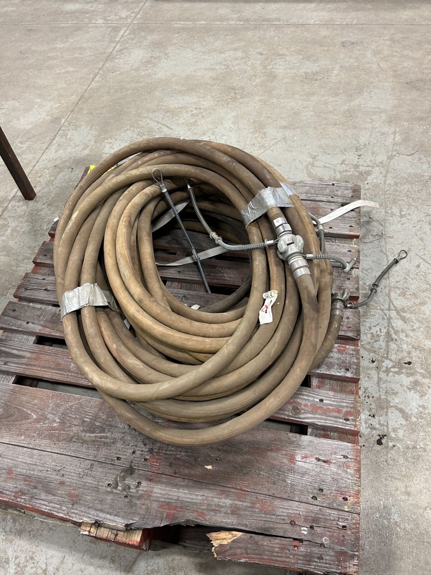 L/O - SANDBLASTING HOSE W/FITTINGS - Image 2 of 5