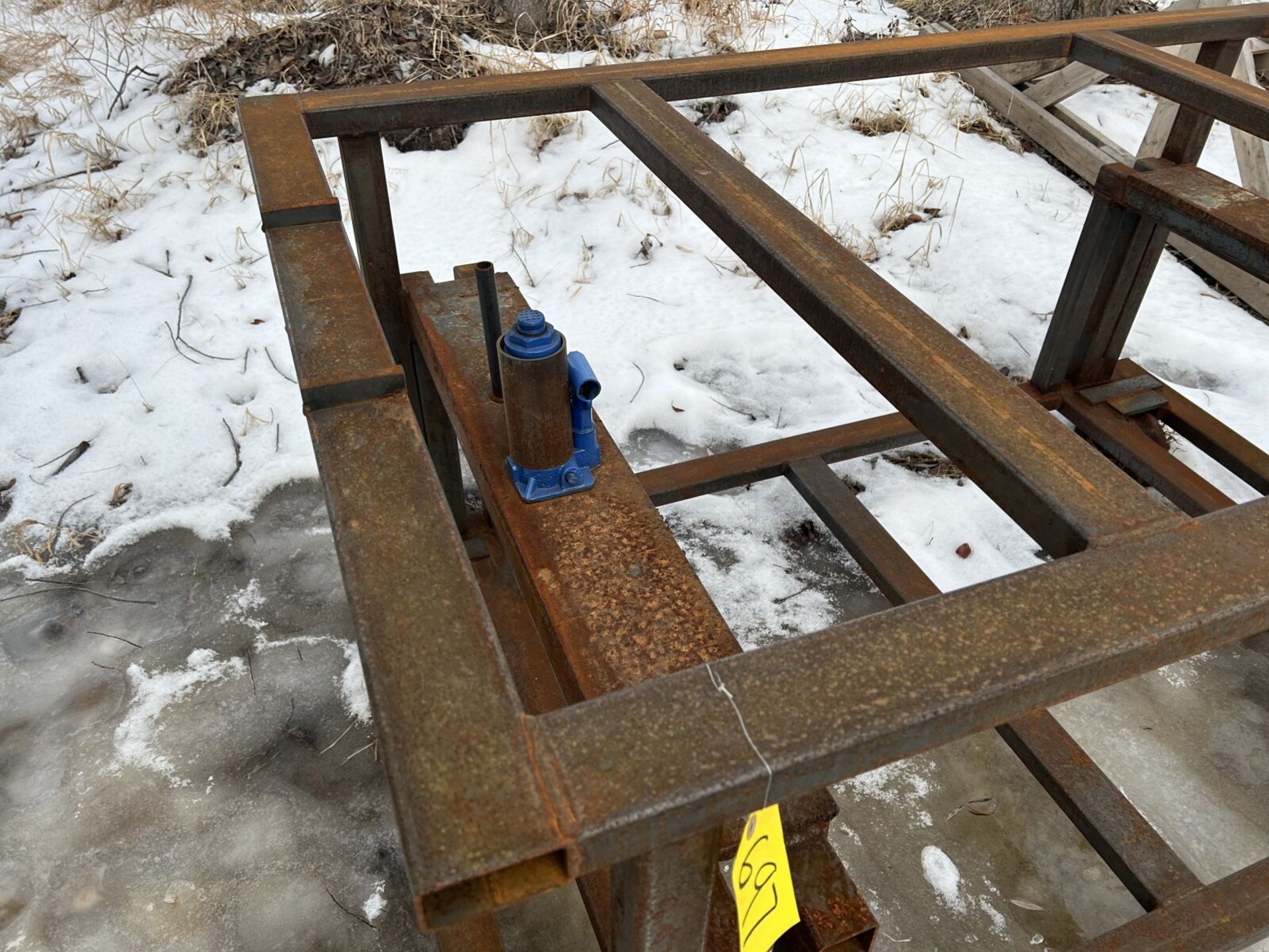 STEEL WELDING FRAME ON WHEELS 45"X72" - Image 2 of 4