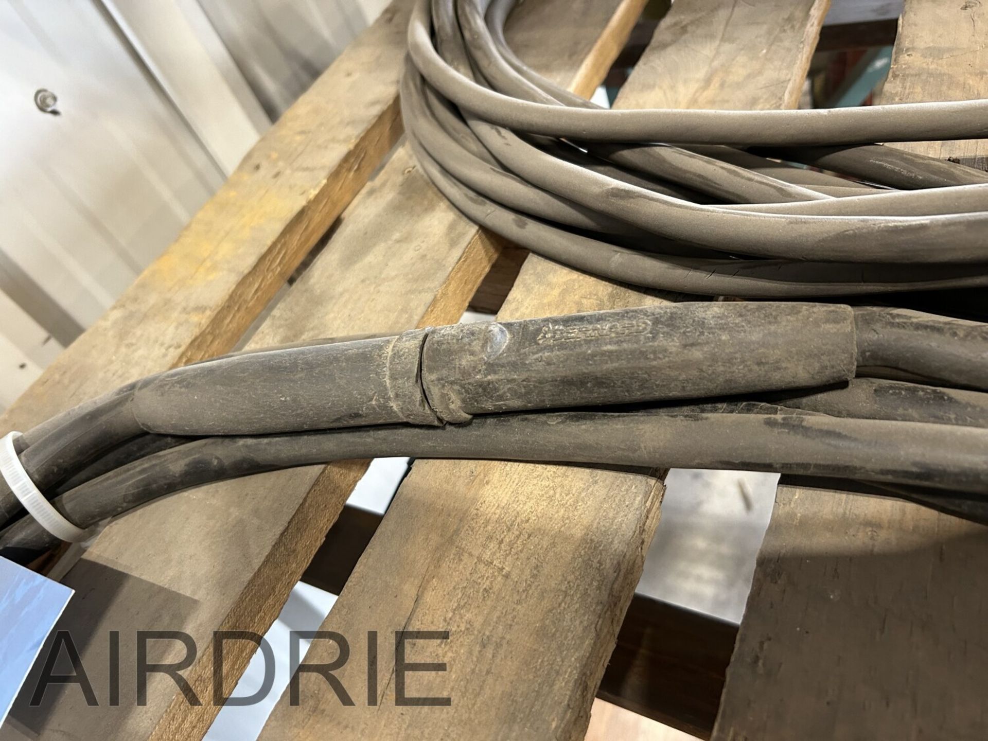 *OFFSITE* 2-WELDING CABLE EXTENSIONS - Image 3 of 5