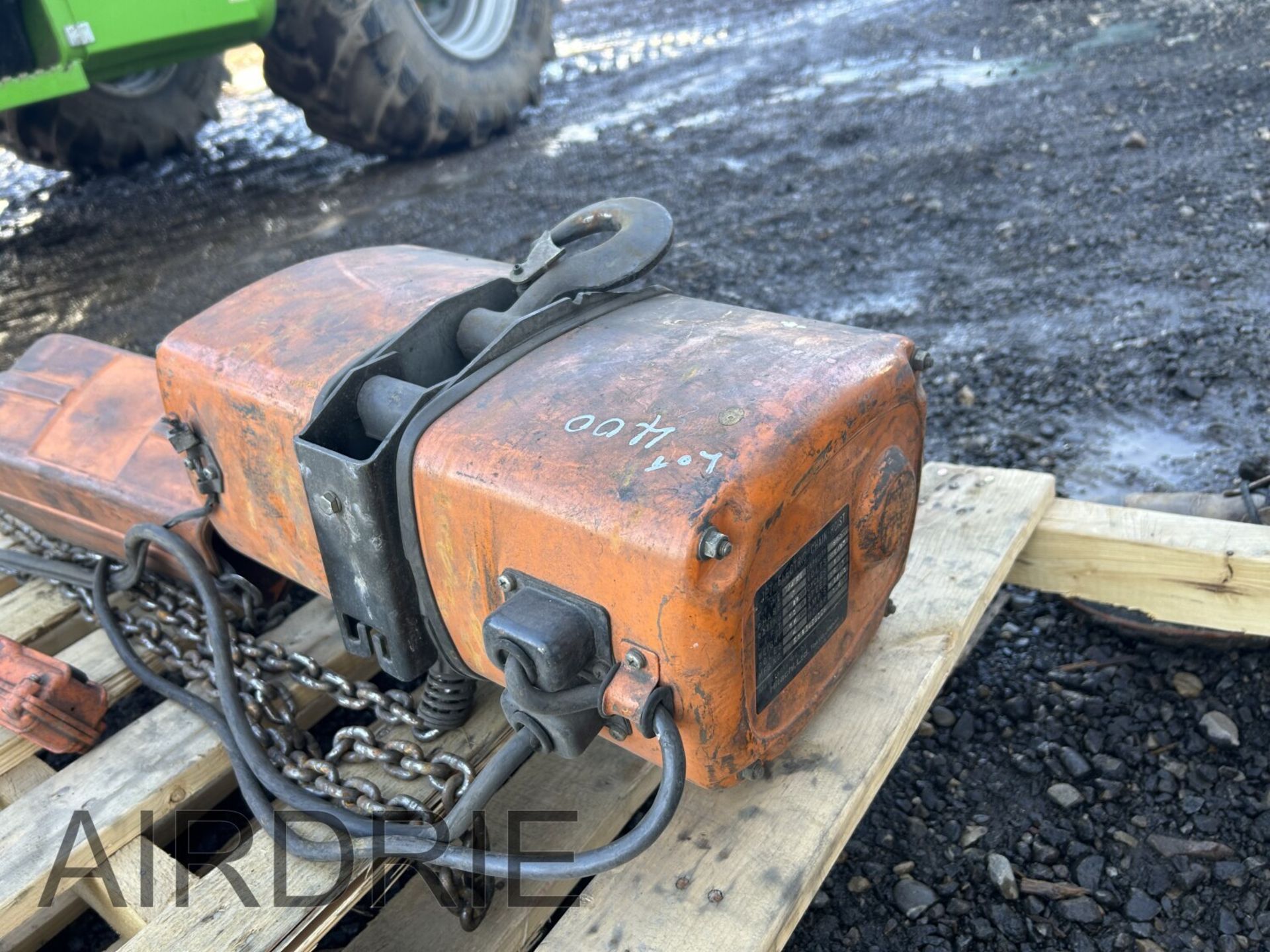 *OFFSITE* JET 1/4 TON ELECTRIC CHAIN HOIST 1/4 FI-1PH S/N: R093459004 - Image 5 of 6