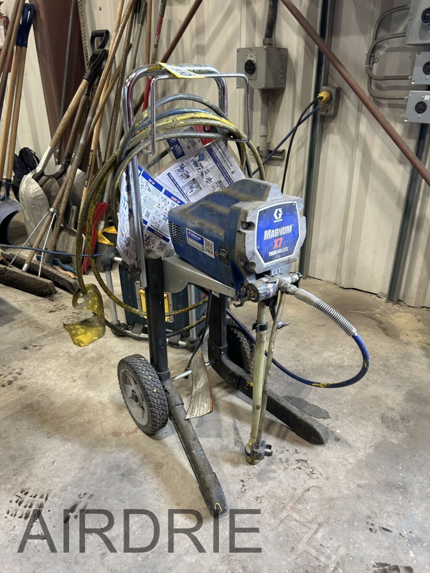 *OFFSITE* GRACO MAGNUM X7 AIRLESS PAINT SPRAYER