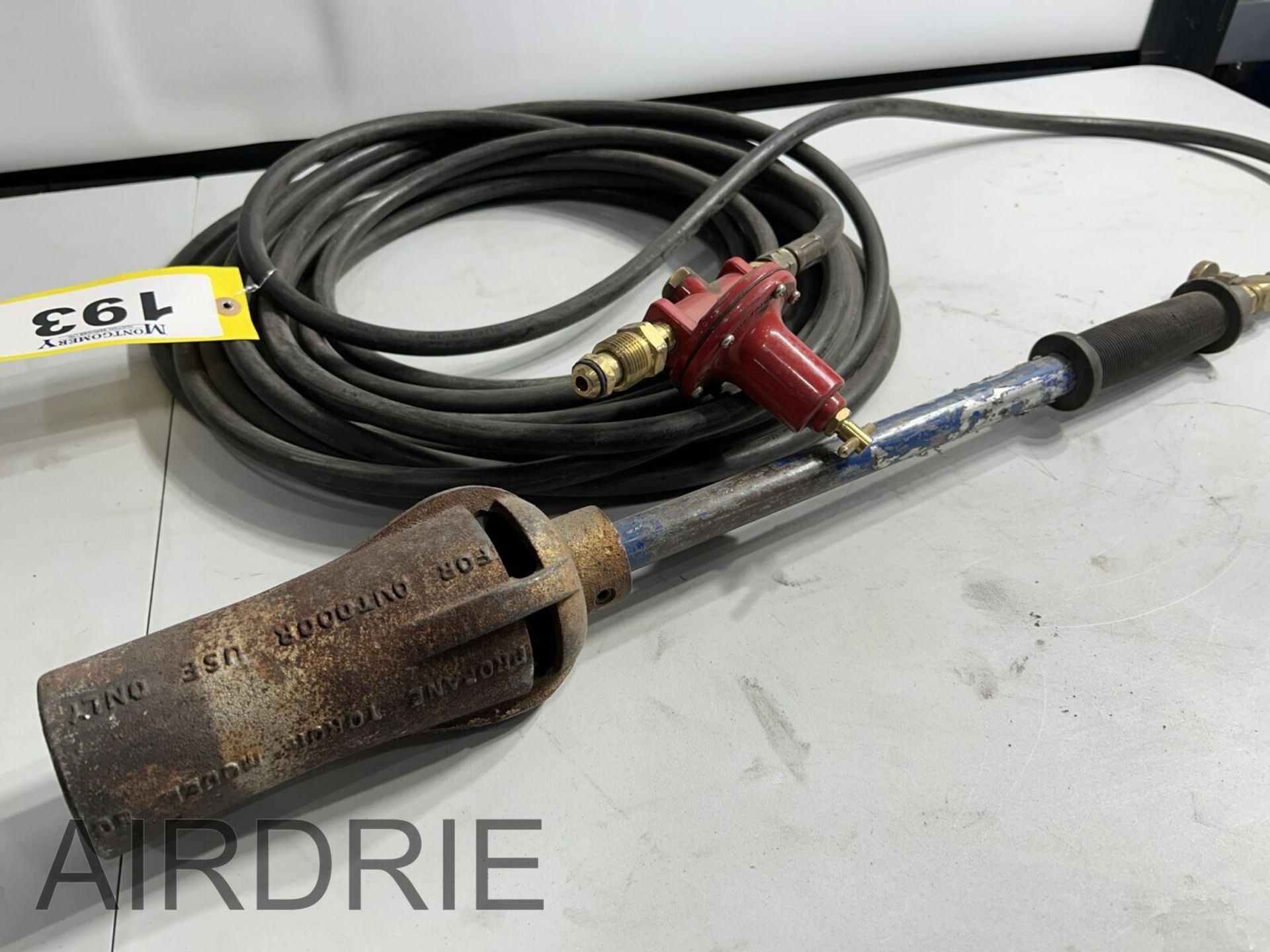 *OFFSITE* LPG TIGER TORCH W/ HOSE AND REGULATOR - Image 2 of 2