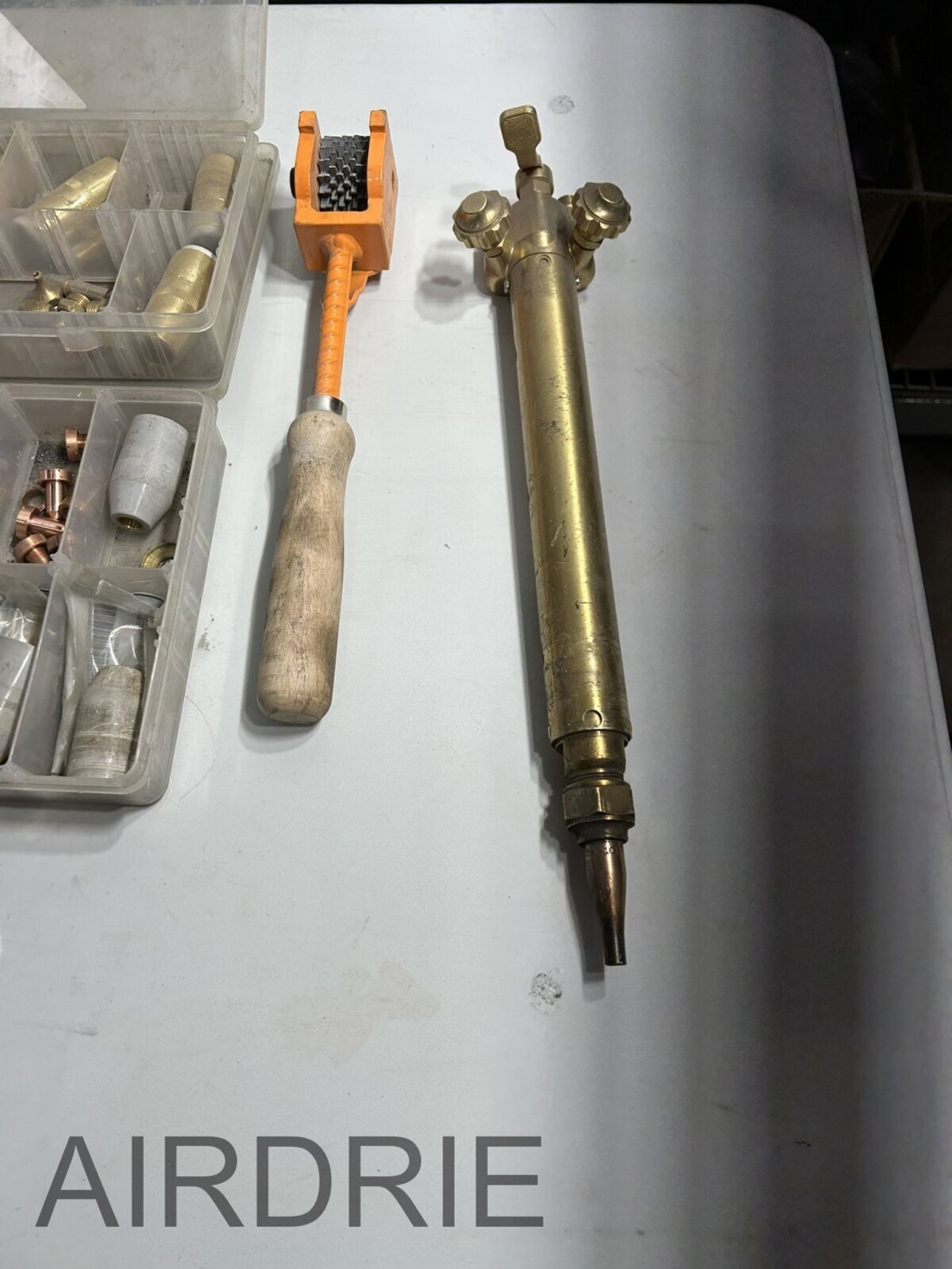 *OFFSITE* BARREL CUTTING TORCH AND ASSORTED MIG NOZZLES - Image 6 of 6