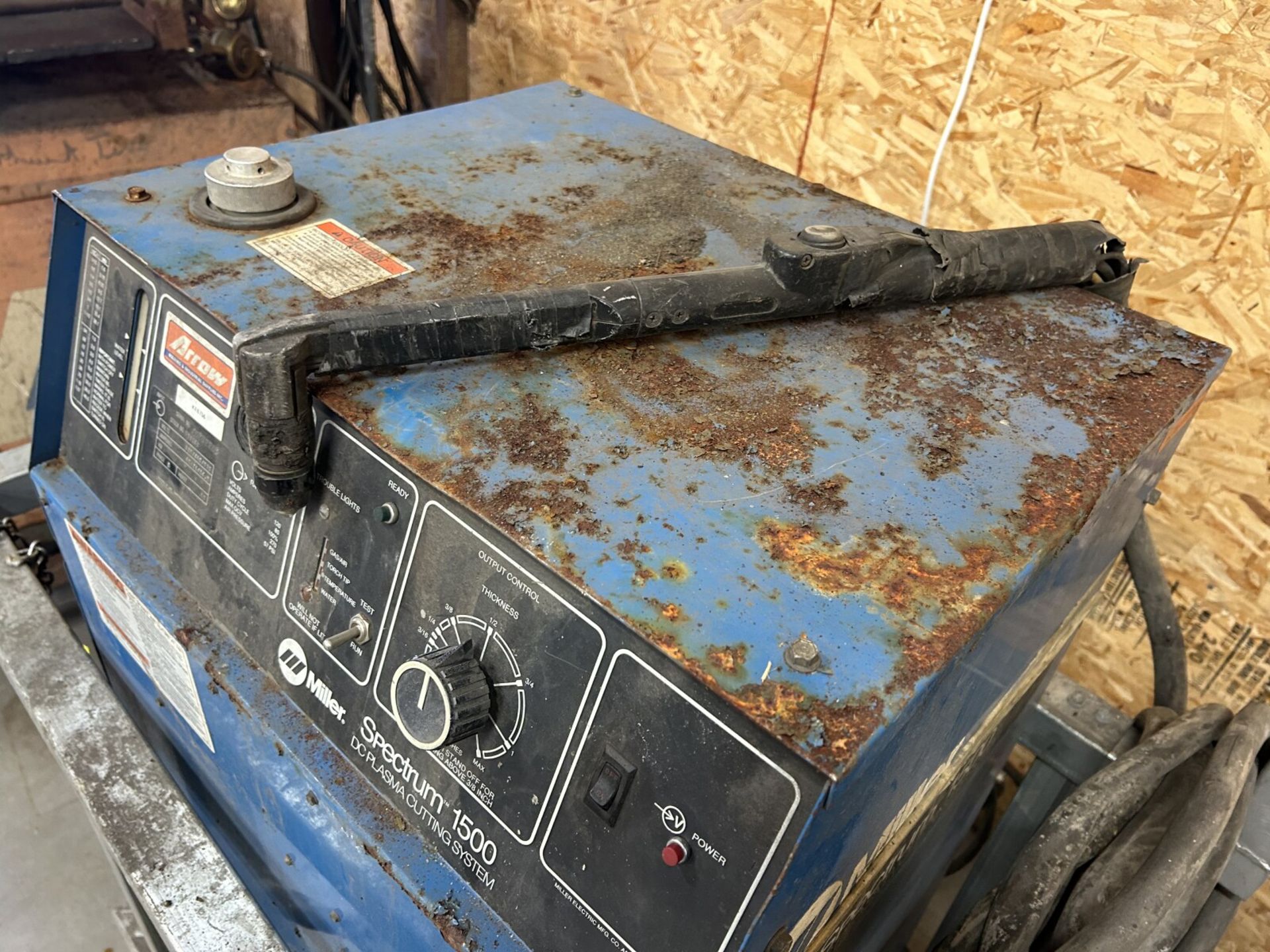 MILLER SPECTRUM 1500 DC PLASMA CUTTING SYSTEM, 3PH, S/N: JK709963 (UNTESTED) - Image 4 of 5