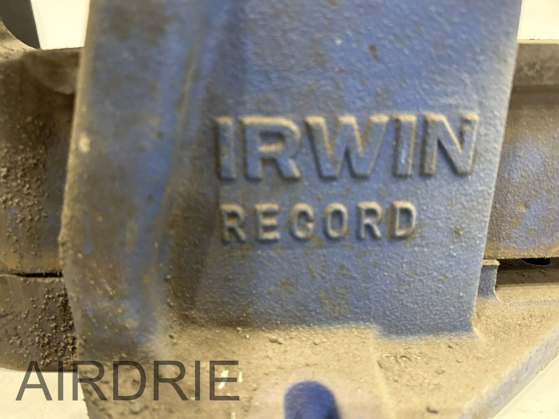 *OFFSITE* IRWIN RECORD 6" BENCH VISE - Image 3 of 5
