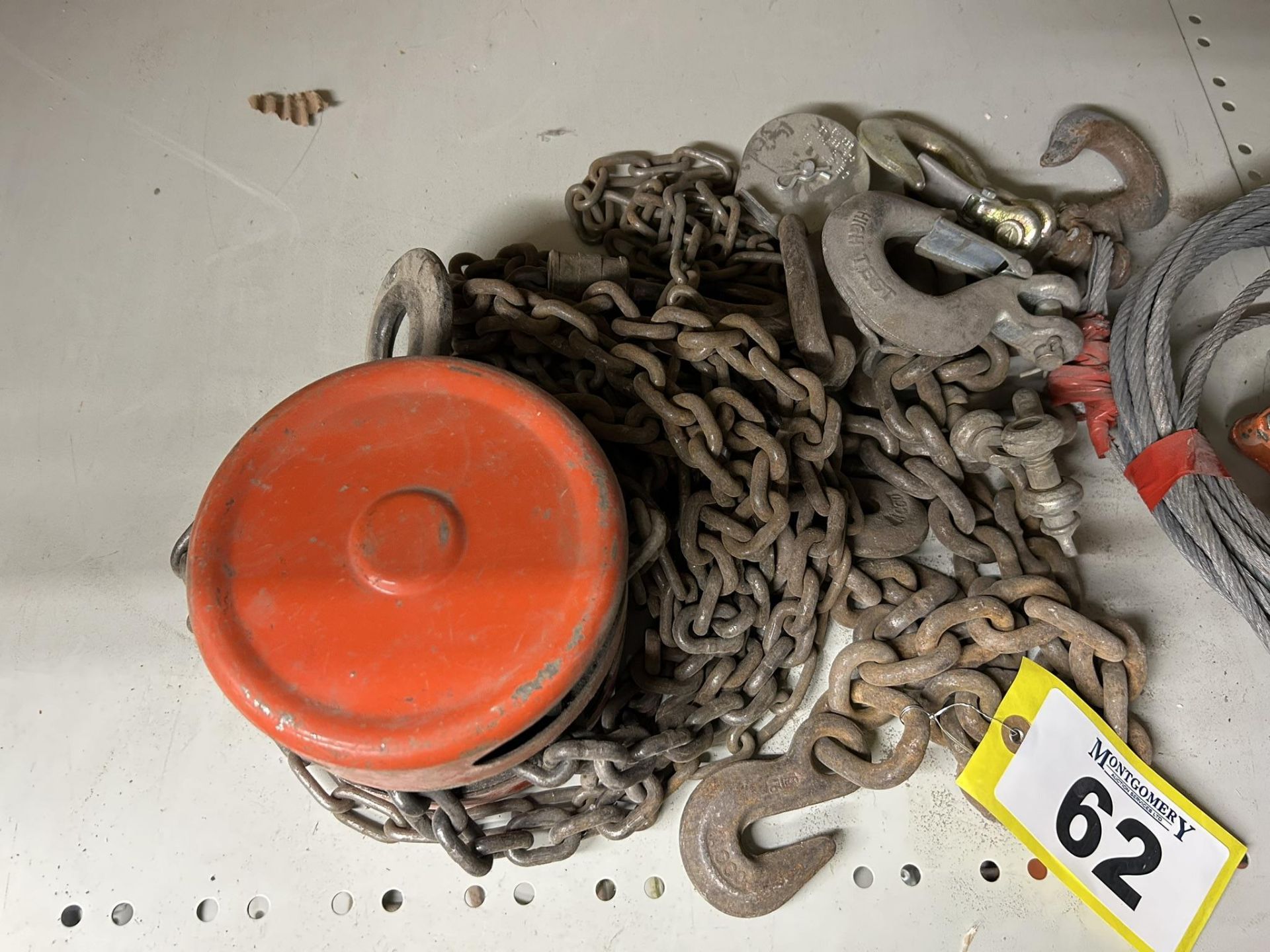 1-TON CHAIN HOIST, 1.5-TON LIFTING BLOCK, SHACKLES, CHAIN, CABLE, ETC. - Image 2 of 5