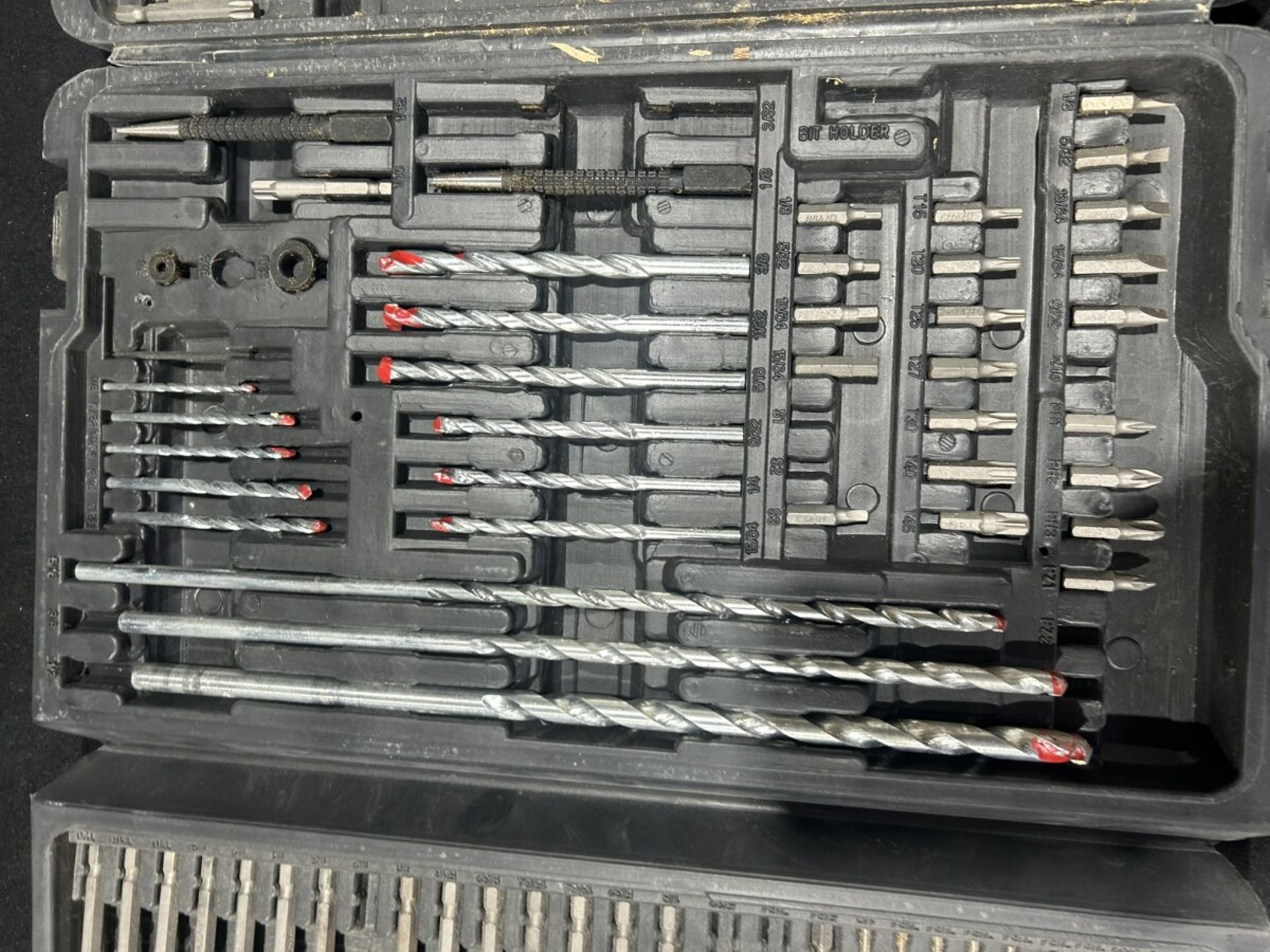 DRILL AND DRIVER BIT SET - Image 3 of 7