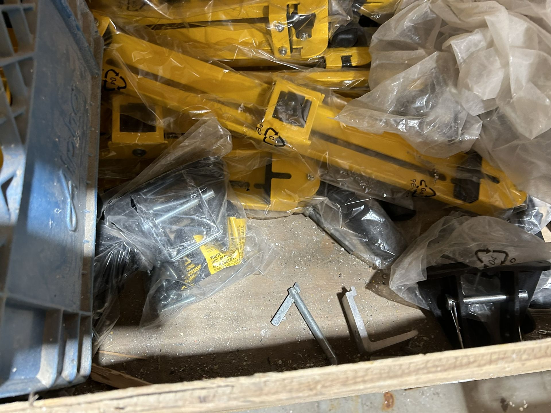 L/O ASSORTED BAKER SCAFFOLDING COMPONENTS - Image 6 of 6