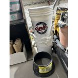 2-PAILS OF SYNKO DRYWALL JOINT COMPOUND AND BUCKET SPLASH GUARD