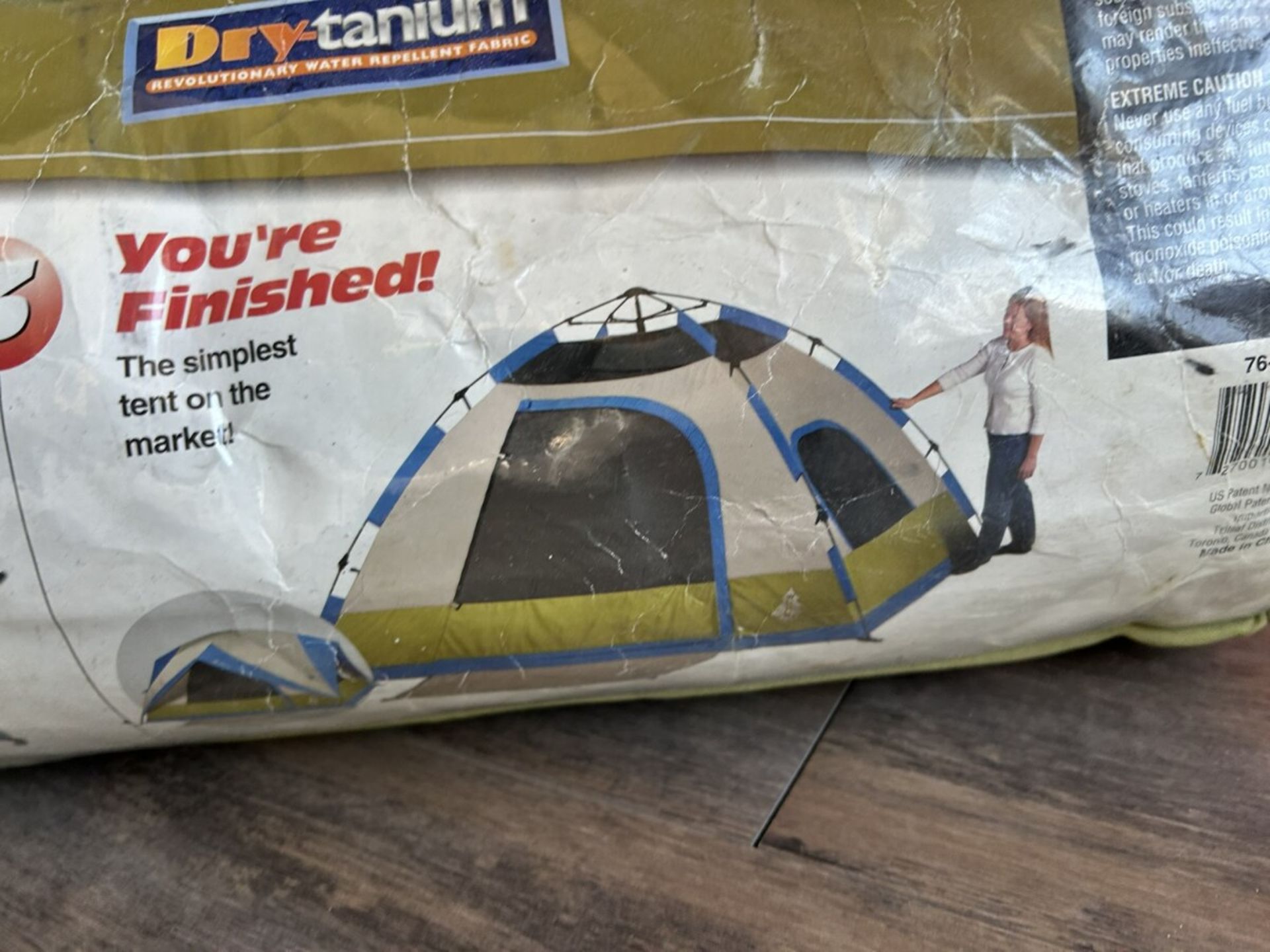 9'X9' INSTANT DOME TENT, AIR MATTRESS W/ PUMP, KODIAK KIDS SLEEPING BAG - Image 4 of 5