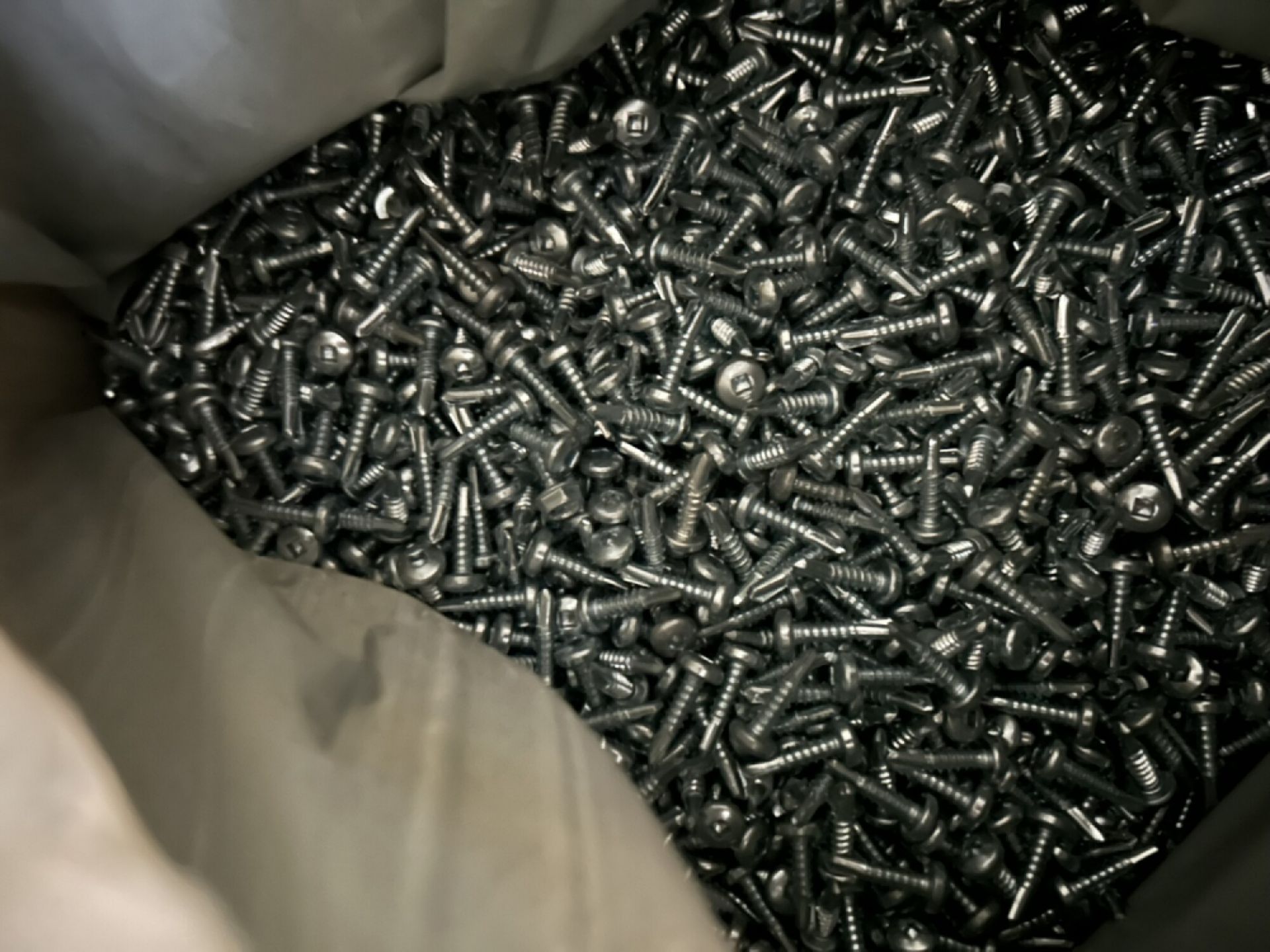 3" DRYWALL SCREWS, SELF TAPING DRYWALL SCREWS, WAFER SCREWS, ETC. - Image 4 of 5