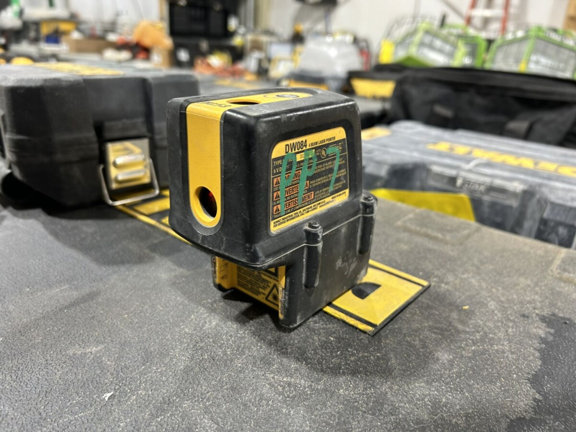 DEWALT LASER LEVEL - Image 4 of 8