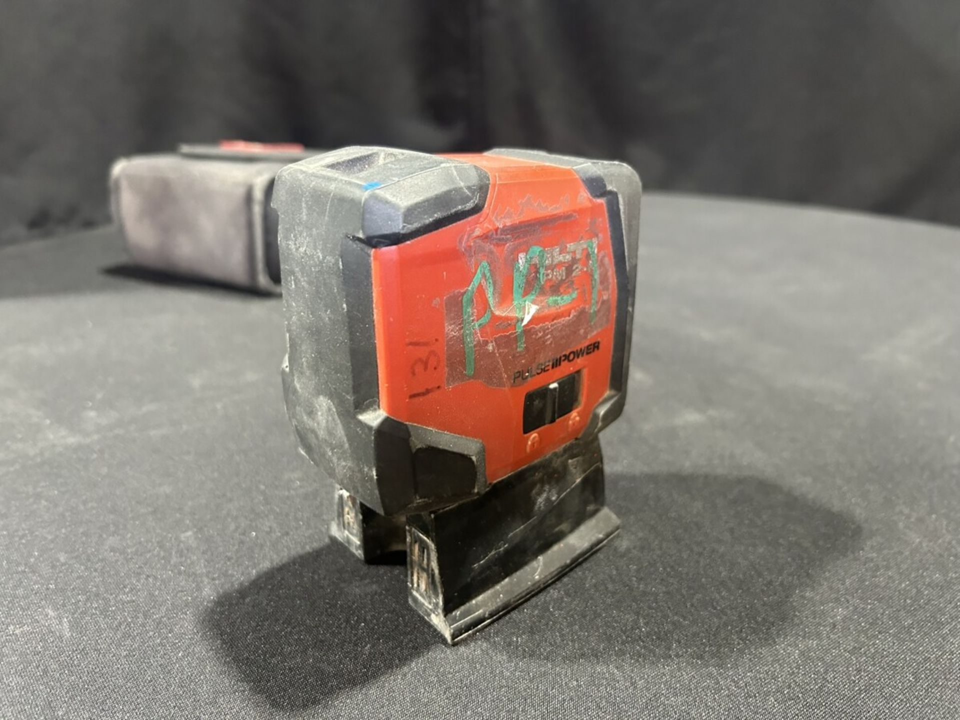 HILTI PM-2P LASER LEVEL - Image 2 of 7