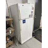WHIRLPOOL REFRIGERATOR 28"X29"X67" (CONTENTS NOT INCLUDED)
