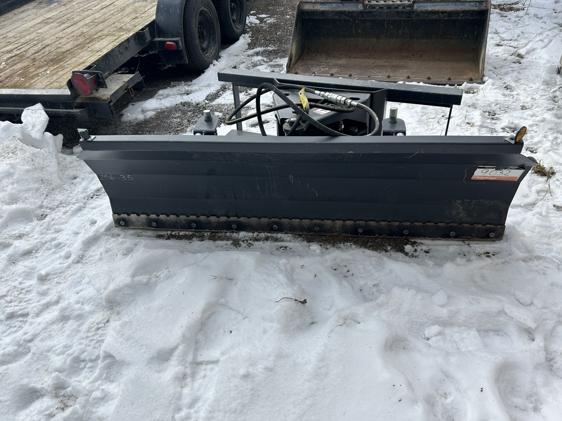 JCT ATTACHMENTS HYD. SNOW BLADE FOR SKID STEER 72" - Image 4 of 4