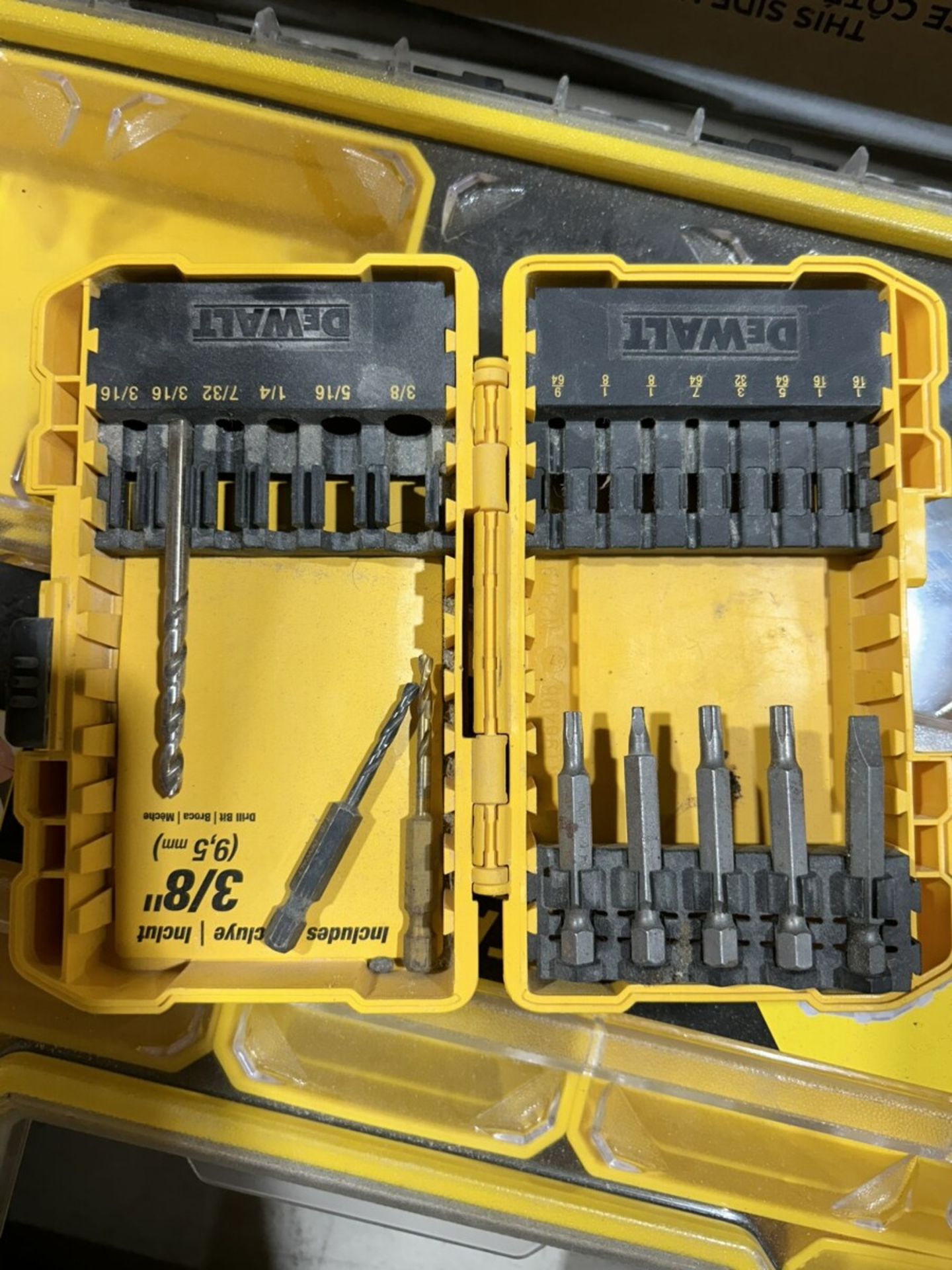 L/O ASSORTED DEWALT DRIVER BIT BOXES, DRIVER BITS, STANLEY POLY TOOL BOX - Image 4 of 14