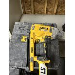 DEWALT DCN891 CORDLESS CONCRETE NAILER