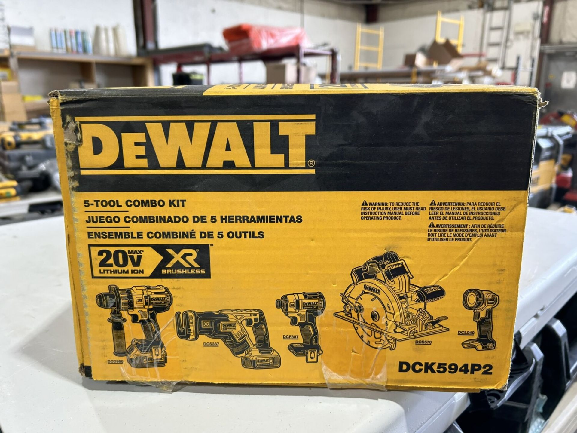 DEWALT CORDLESS 5-TOOL COMBO KIT - Image 4 of 4