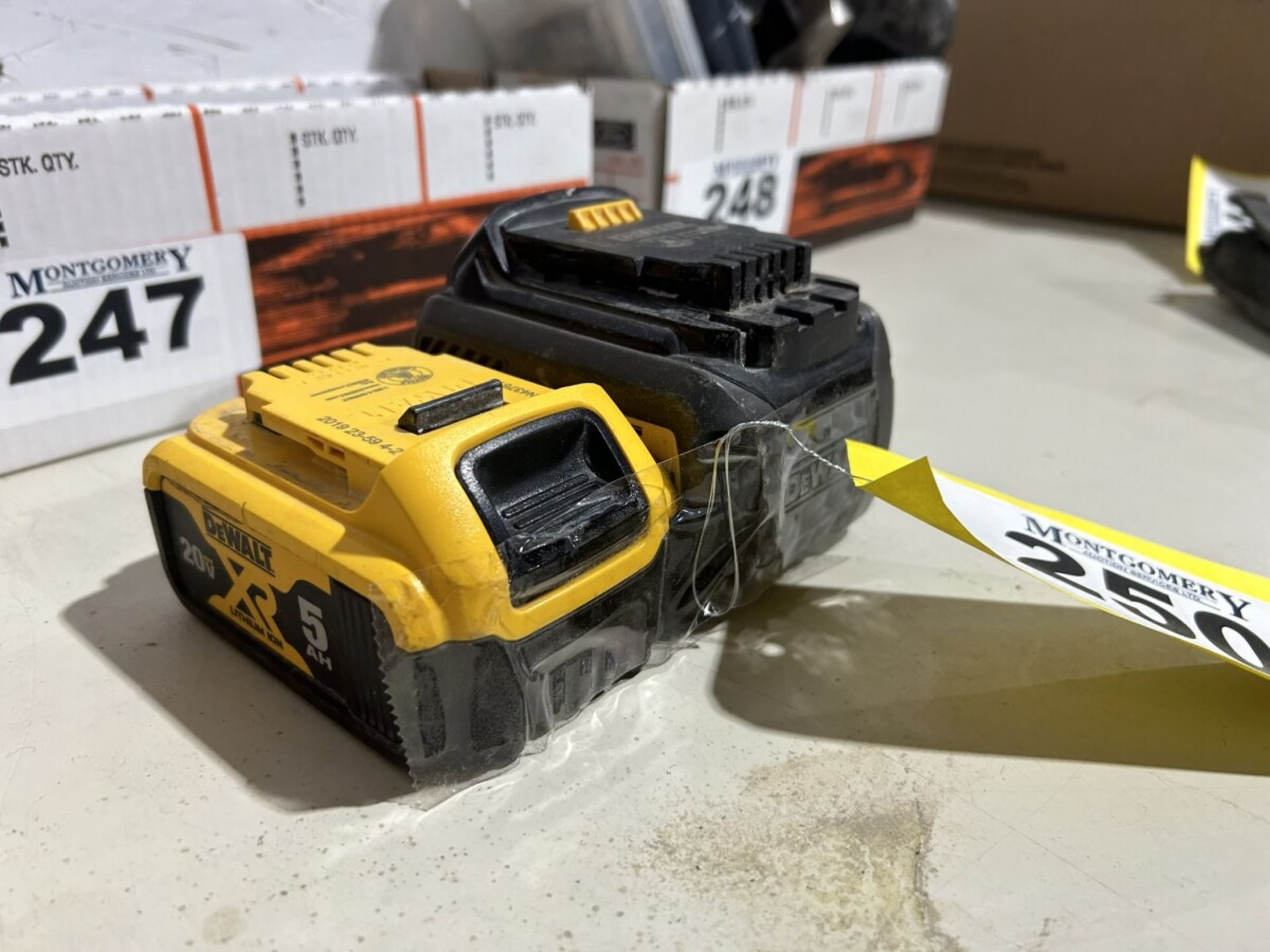 DEWALT 6.0AH & 5.0AH BATTERIES