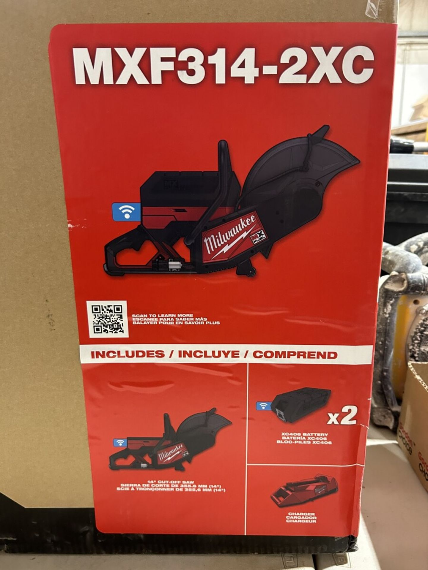 MILWAUKEE MXF314-2XC CORDLESS 14" DEMOLITION SAW W/ 2 XC406 BATTERIES AND CHARGER (NEW IN BOX) - Image 2 of 8