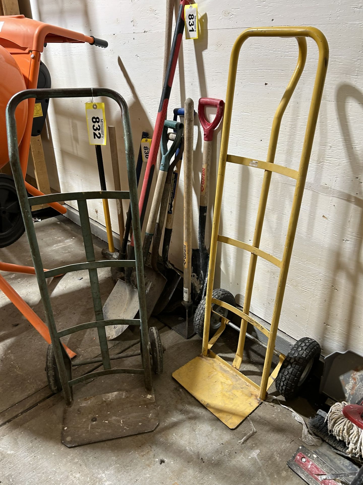 PAIR OF HAND TRUCKS - Image 2 of 6