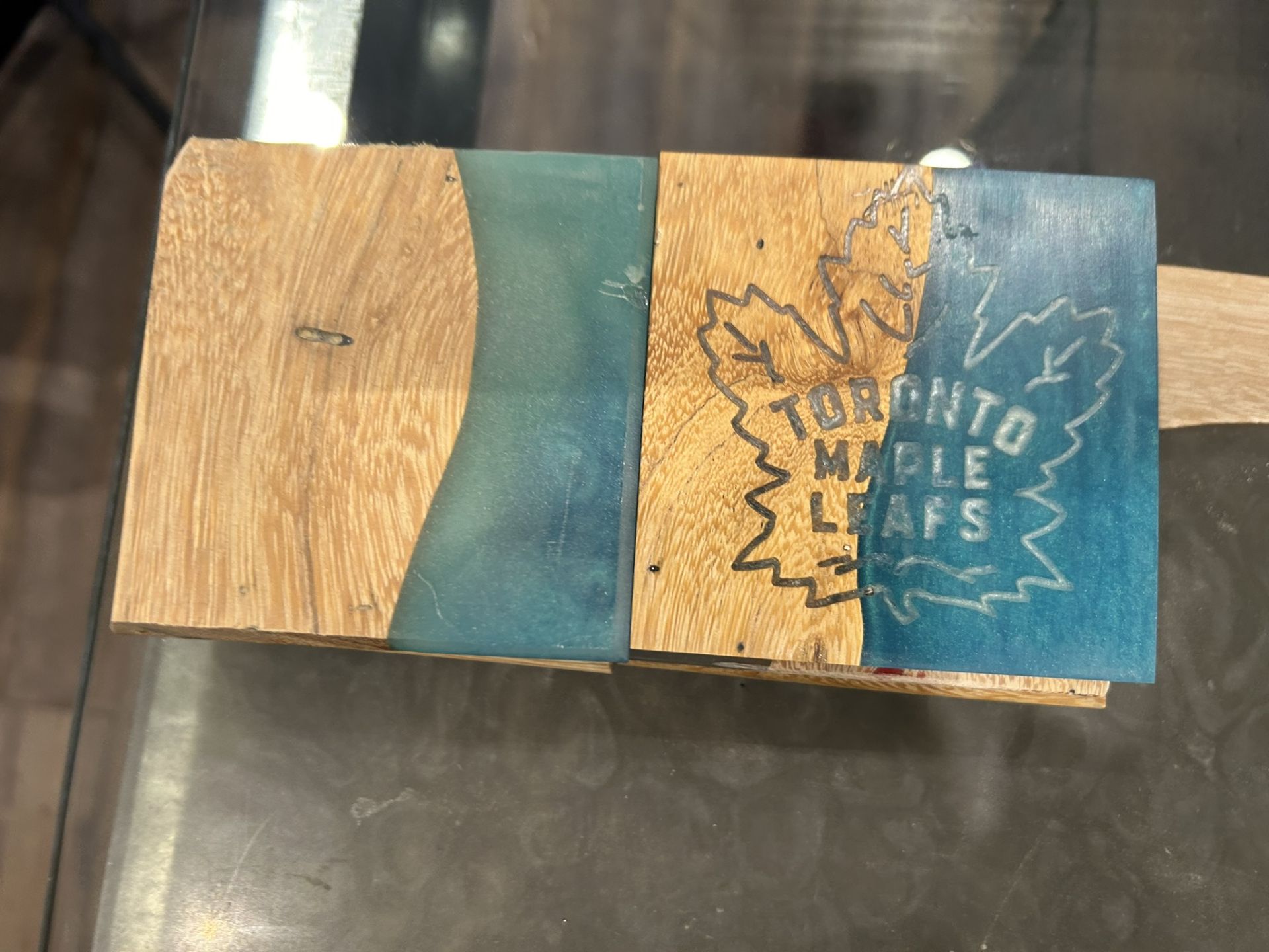 CUSTOM EPOXY/WOOD CUTTING BOARD AND ASSORTED COASTERS - Image 5 of 9