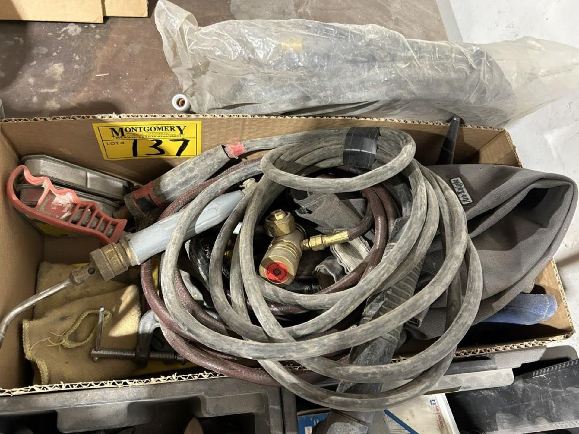 L/O ASSORTED WELDING ACCESSORIES, ELECTRODES, GLOVES, HELMUT, ETC. - Image 3 of 8