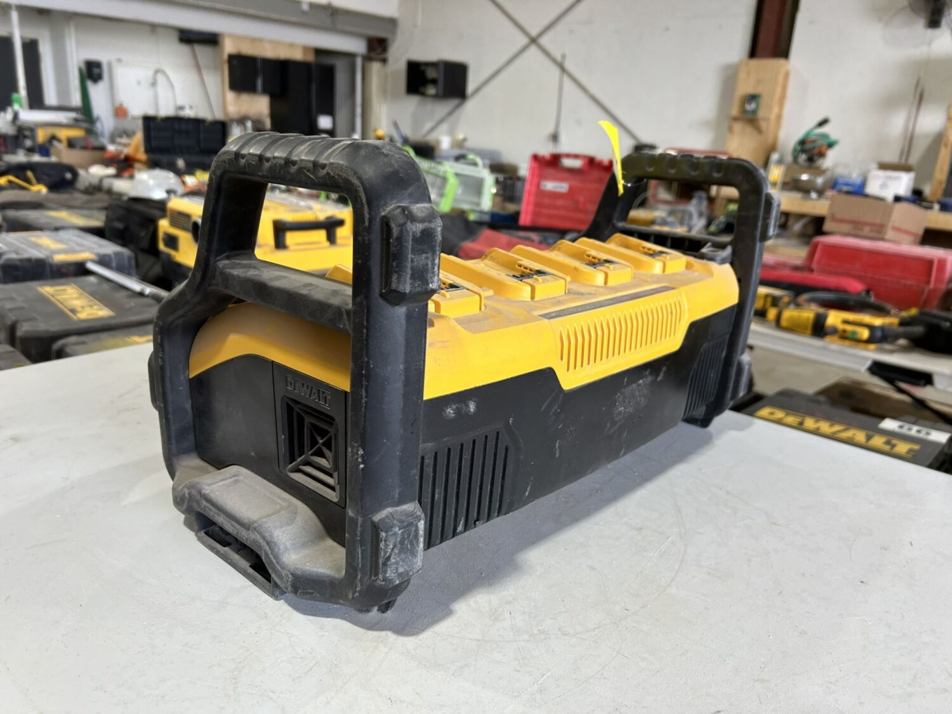 DEWALT 3600W PORTABLE POWER STATION - Image 2 of 2