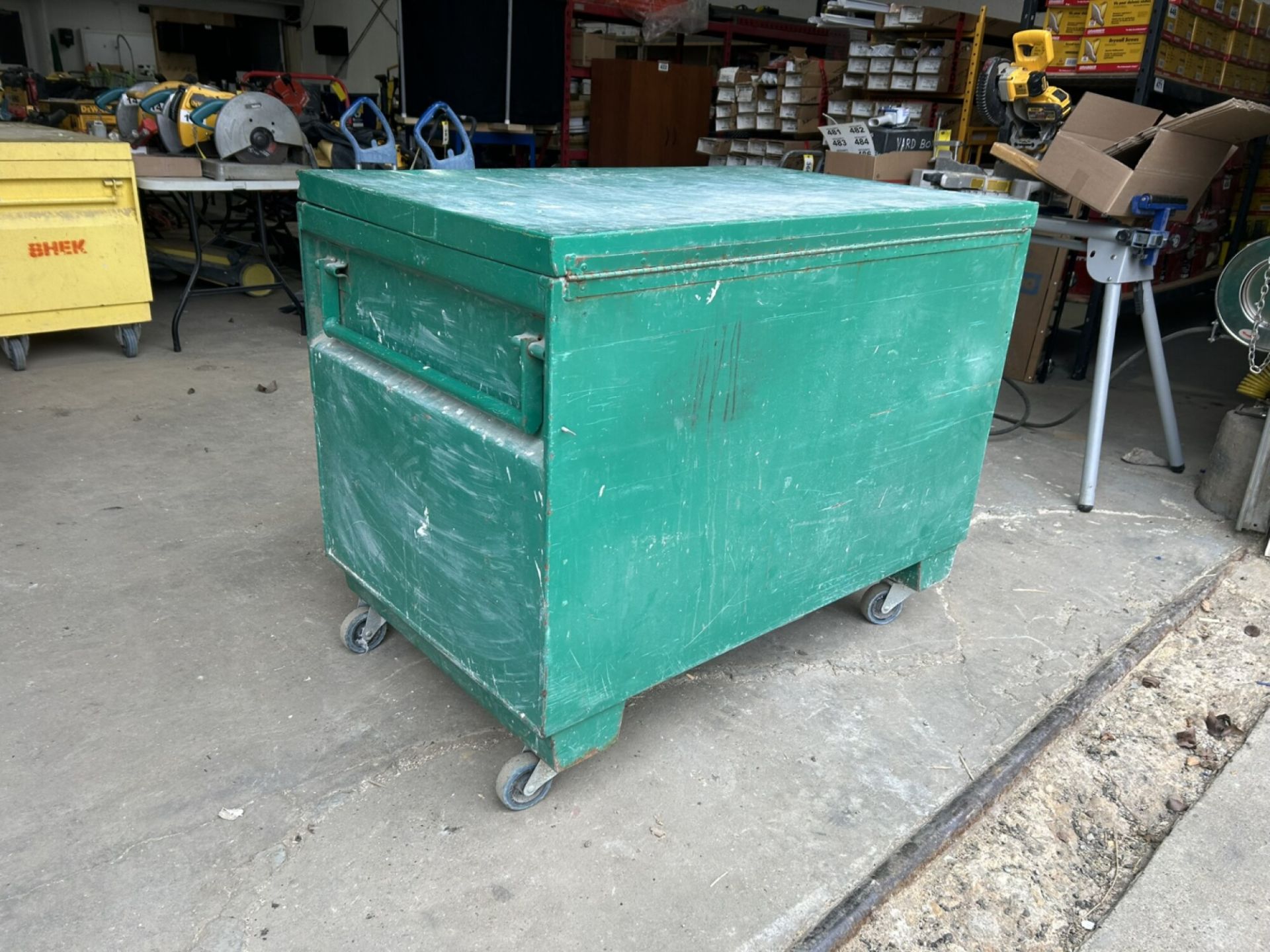 GREENLINE JOB SITE ROLLING TOOL BOX 48"X30"X30"H - Image 5 of 6