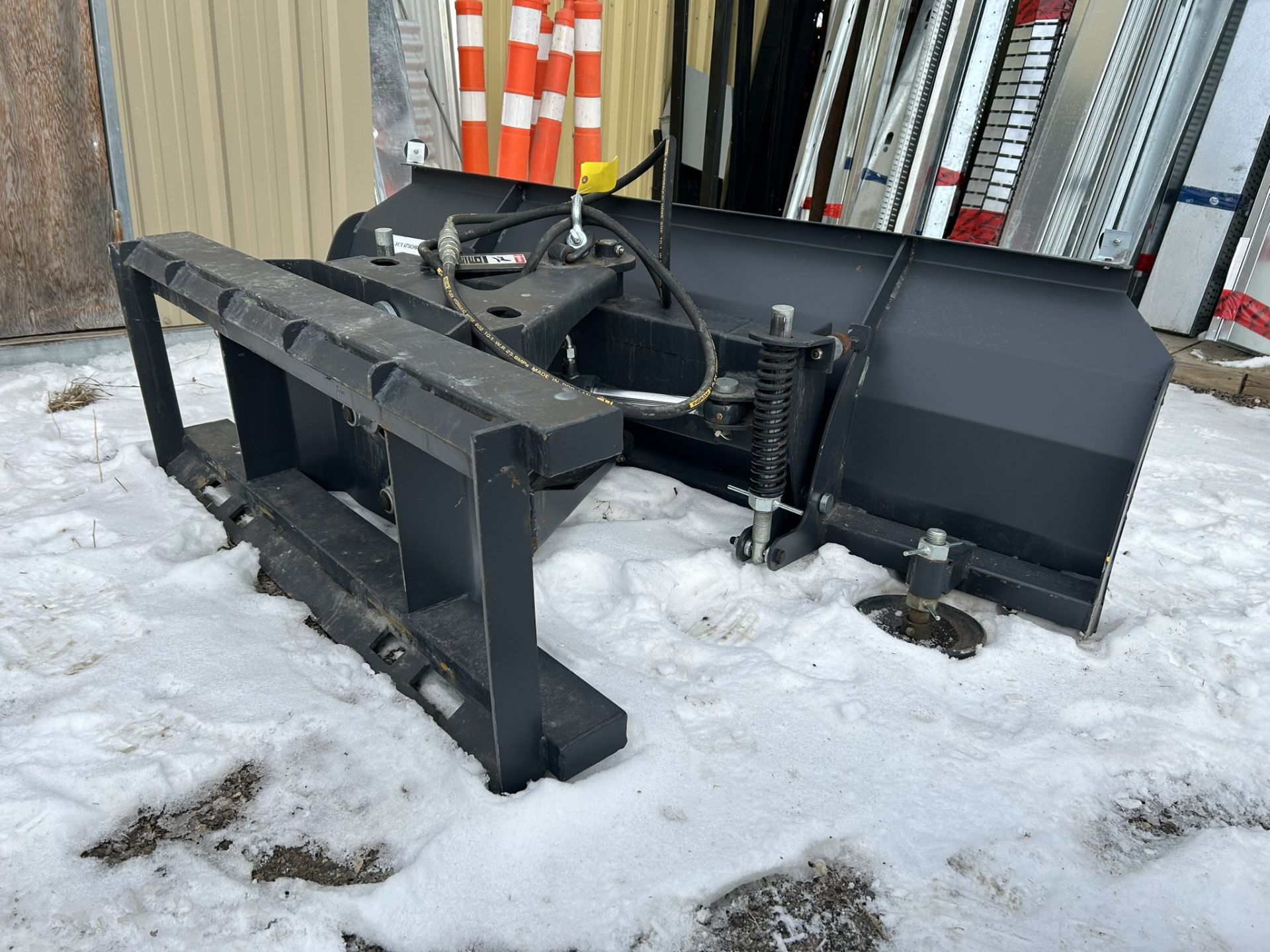JCT ATTACHMENTS HYD. SNOW BLADE FOR SKID STEER 72" - Image 2 of 4