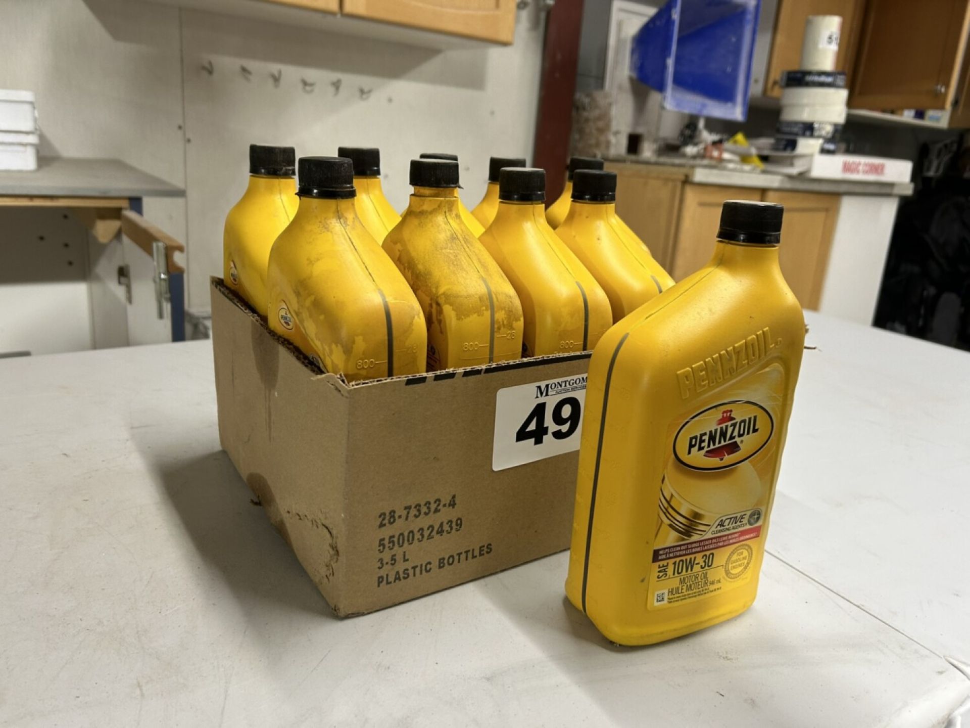 10L OF PENNZOIL SAE 10W-30 ENGINE OIL