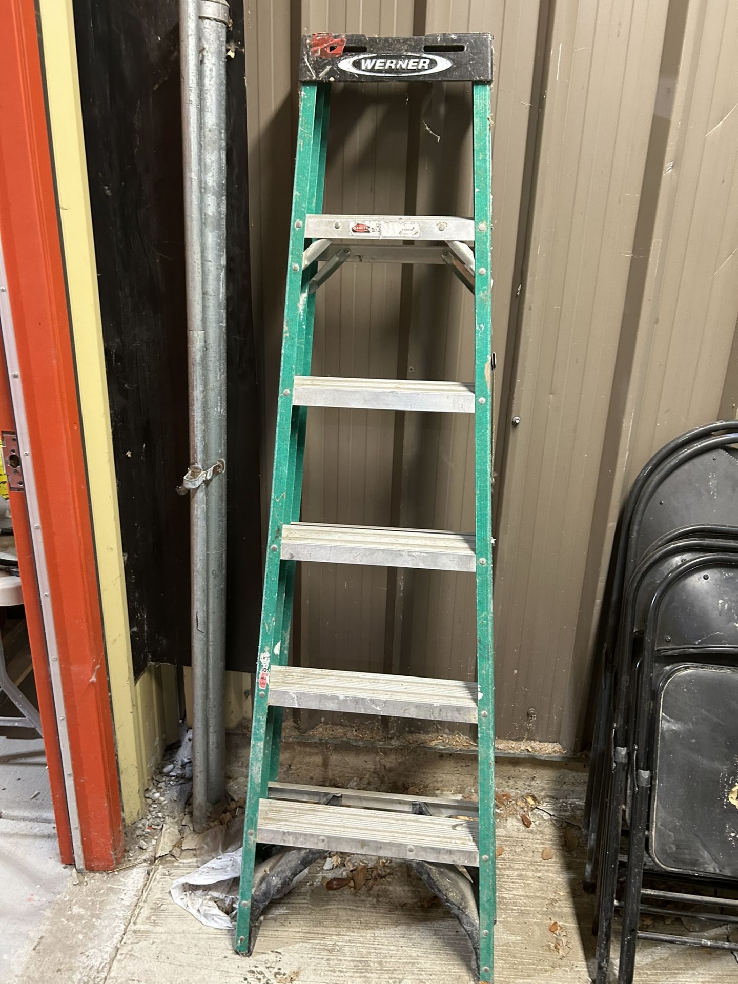 WERNER 6 FT FIBREGLASS STEP LADDER - Image 2 of 2