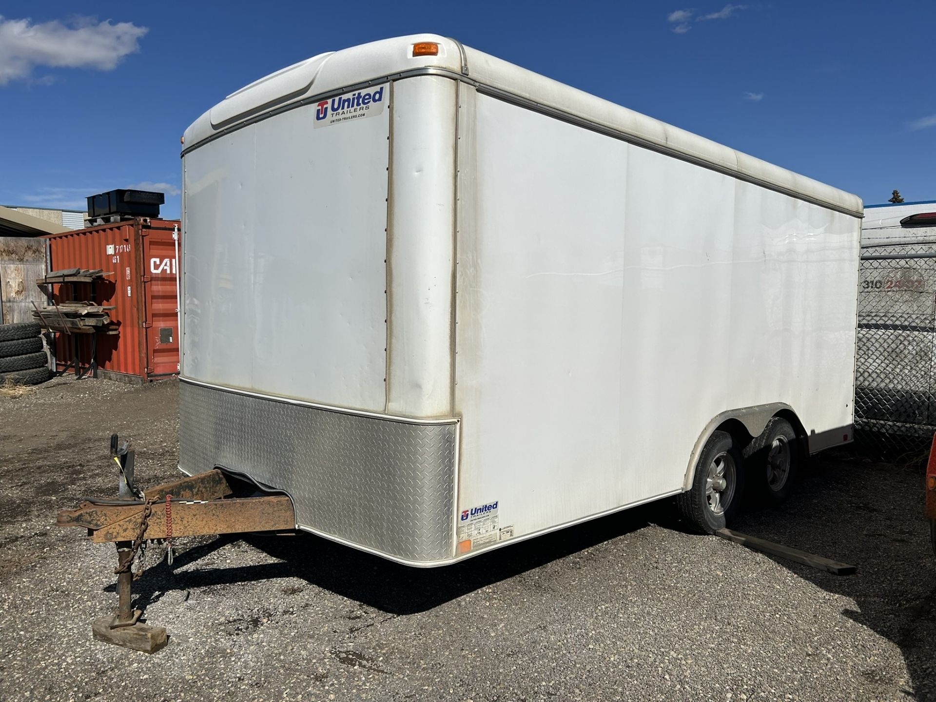 2012 UNITED TRAILERS INC. 16 FT X 8 FT ENCLOSED TRAILER, T/A, 7,000 LB GVWR, MANDOOR, REAR RAMP DOOR