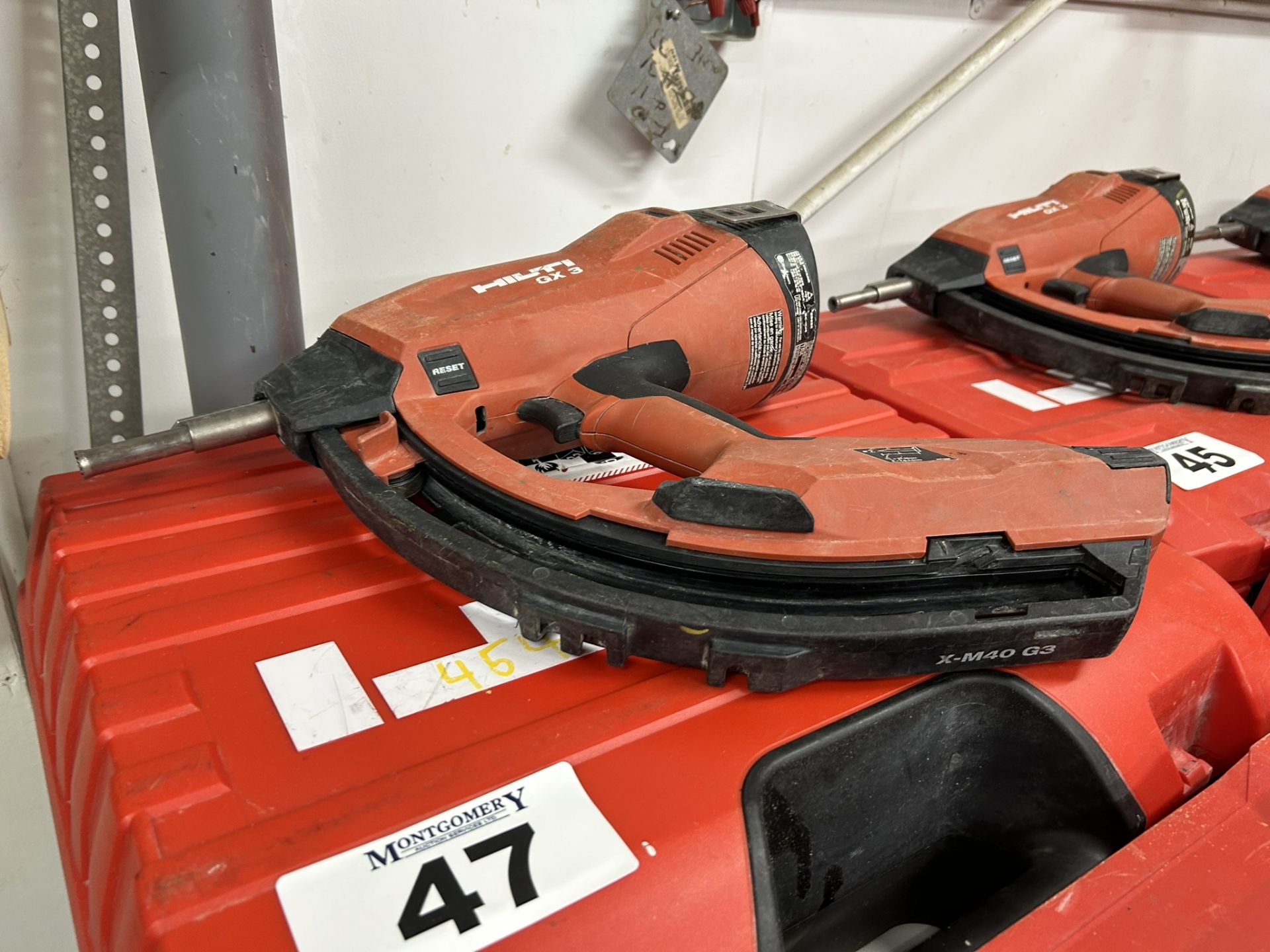 HILTI GX 3 GAS-ACTUATED FASTENING TOOL GAS NAILER WITH SINGLE POWER SOURCE FOR DRYWALL TRACK, - Image 2 of 6