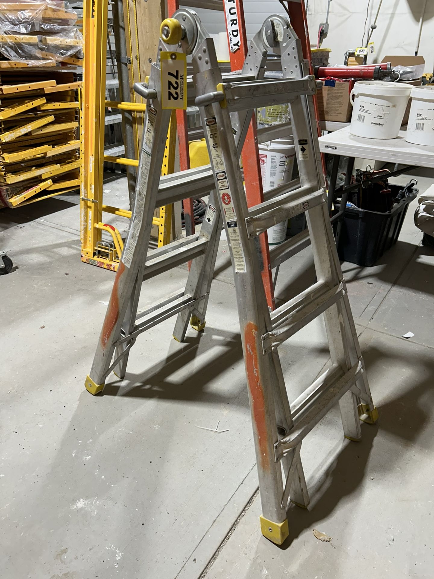 ALUMINUM COMBINATION LADDER