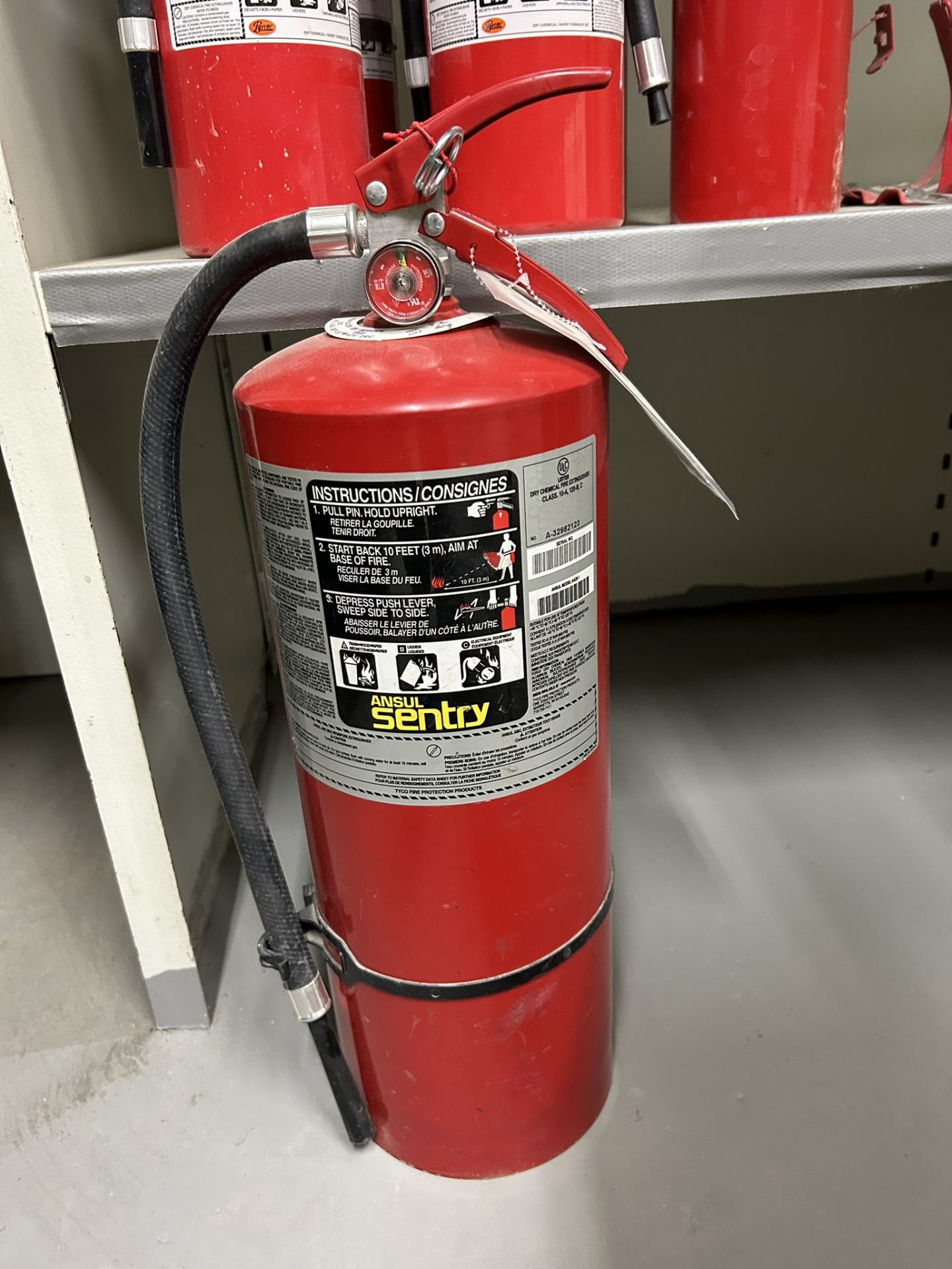 L/O ASSORTED FIRE EXTINGUISHERS - Image 2 of 4