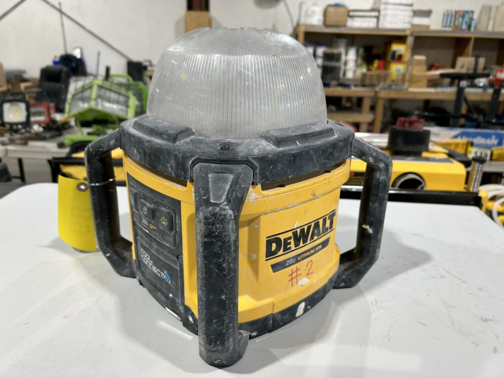 DEWALT CORDLESS BLUETOOTH ALL PURPOSE LED LIGHT - Image 4 of 5