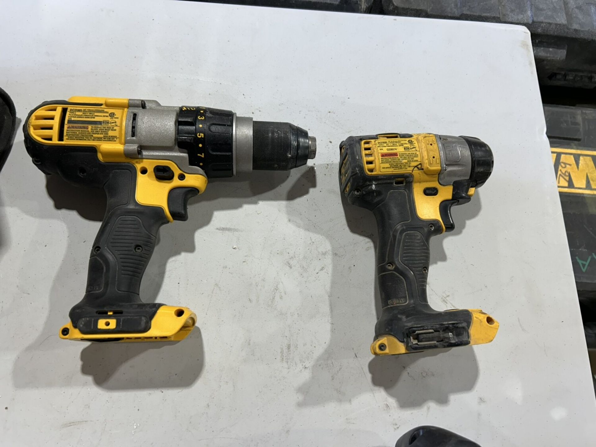 DEWALT CORDLESS 4.25" CIRCULAR SAW, IMPACT DRIVER, DRILL, & LIGHT W/ BATTERY AND CHARGER - Image 7 of 10