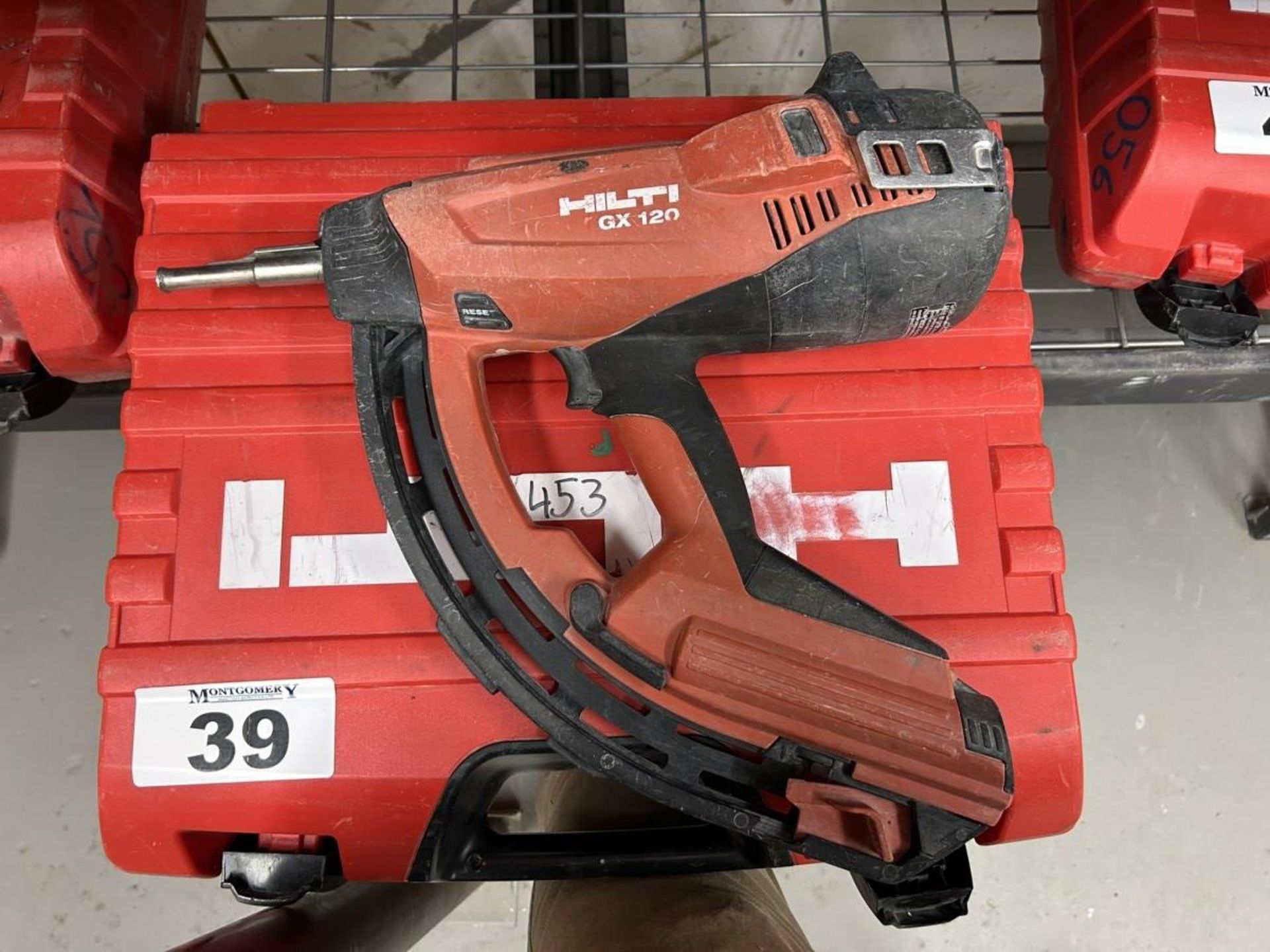 HILTI GX 120 GAS-ACTUATED FASTENING TOOL GAS NAILER WITH SINGLE POWER SOURCE FOR DRYWALL TRACK,