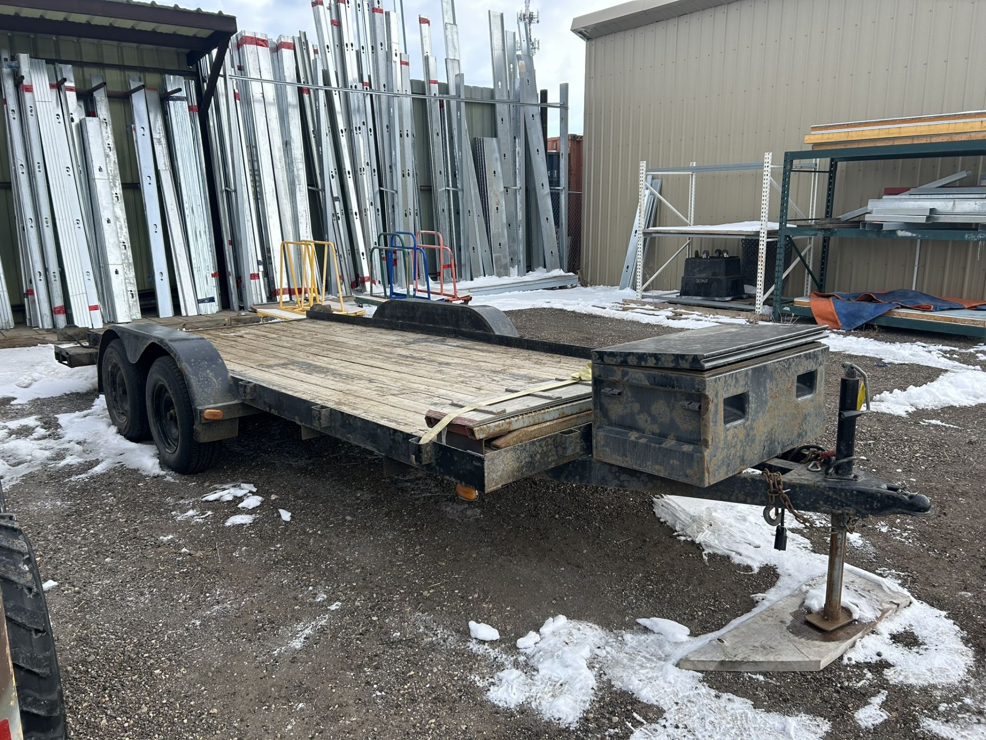 16 FT X 6.5 FT EQUIPMENT FLAT DECK TRAILER, T/A, W/ RAMPS - Image 2 of 11