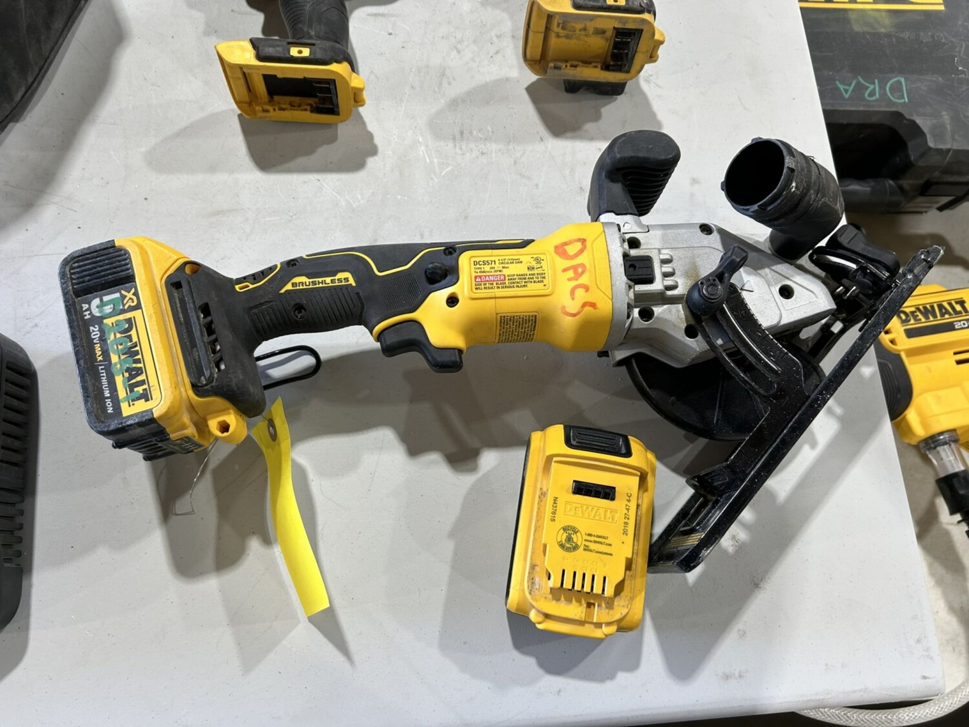 DEWALT CORDLESS 4.25" CIRCULAR SAW, IMPACT DRIVER, DRILL, & LIGHT W/ BATTERY AND CHARGER - Image 6 of 10