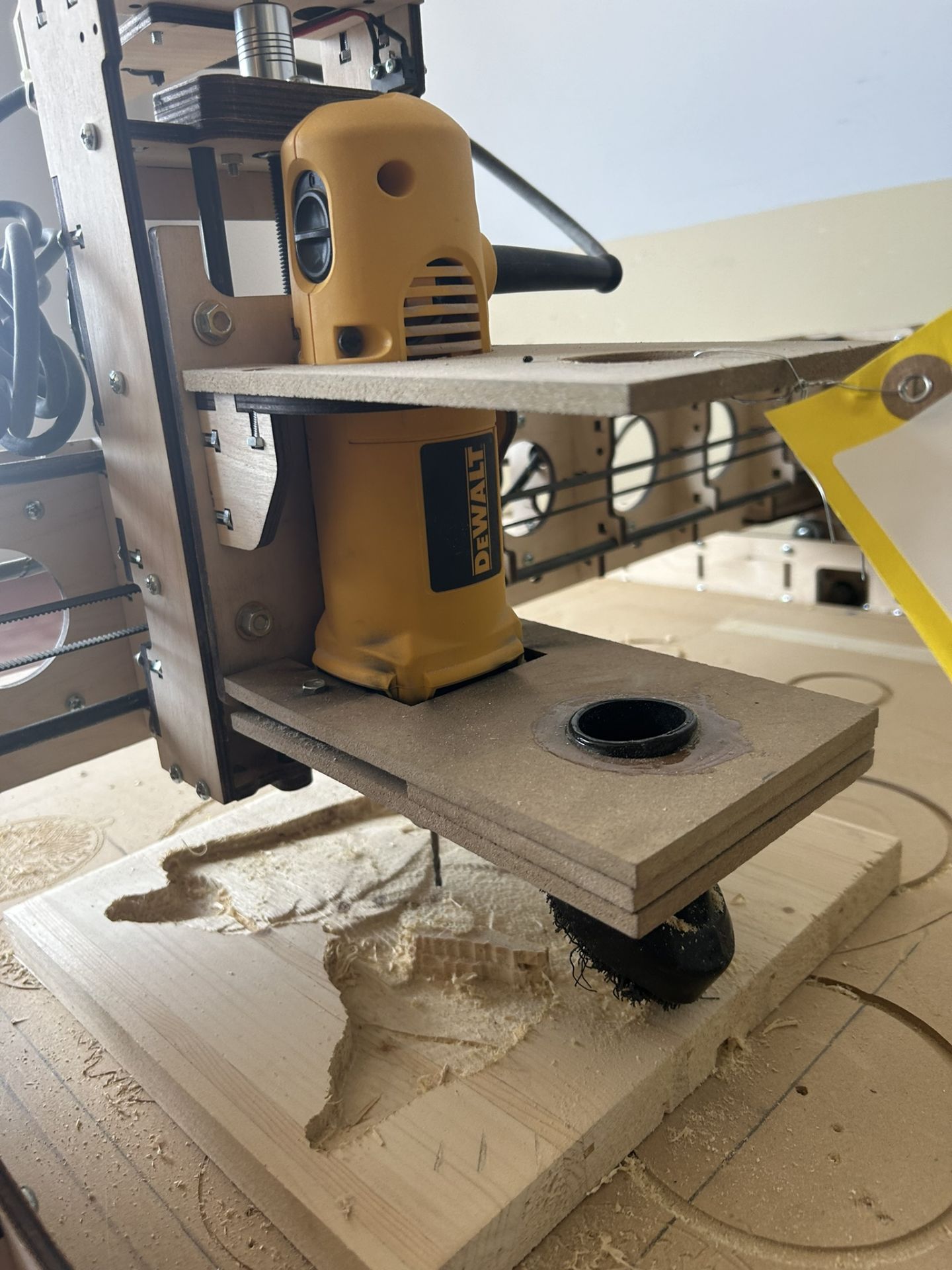 DESKTOP CNC ROUTER W/ DEWALT CUT OUT TOOL 24"X24" AND DUST HOOD (DUST EXTRACTION HOSE NOT INCLUDED) - Image 4 of 16
