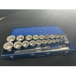 POWER FIST 26 PC 3/4" DRIVE RATCHET/SOCKET SET, SAE & METRIC