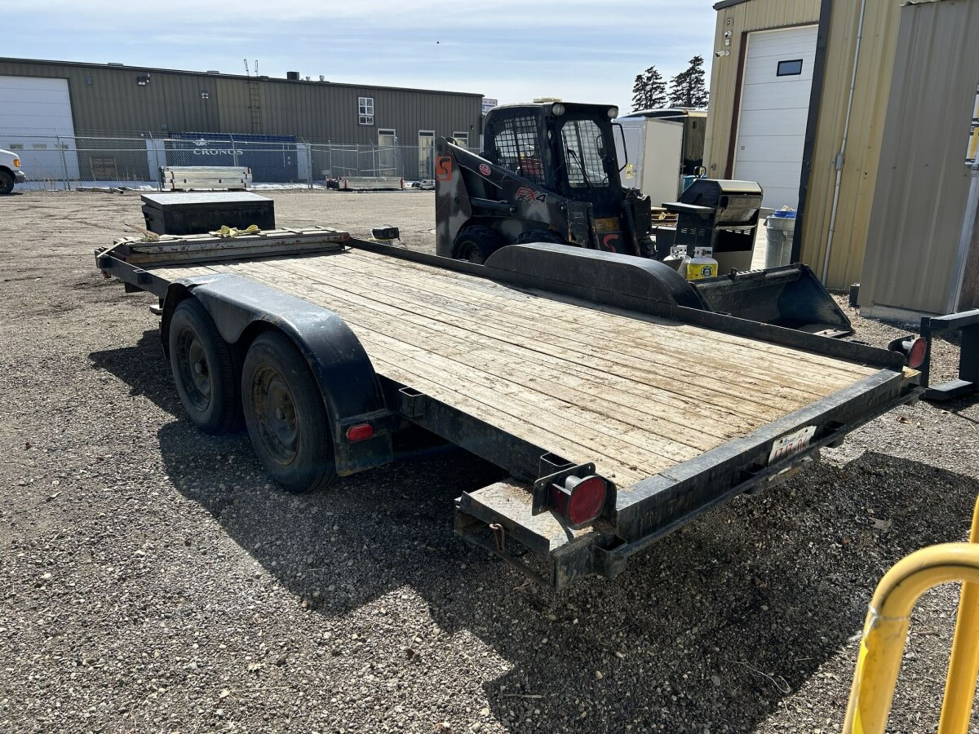 16 FT X 6.5 FT EQUIPMENT FLAT DECK TRAILER, T/A, W/ RAMPS - Image 8 of 11