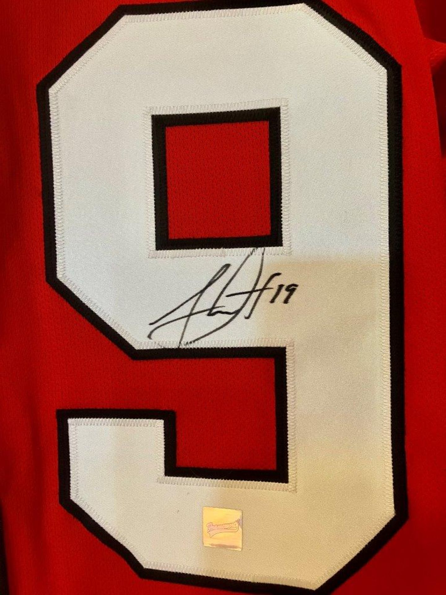 CHICAGO BLACKHAWKS SIGNED JERSEY (JONATHAN TOEWS) - Image 3 of 4