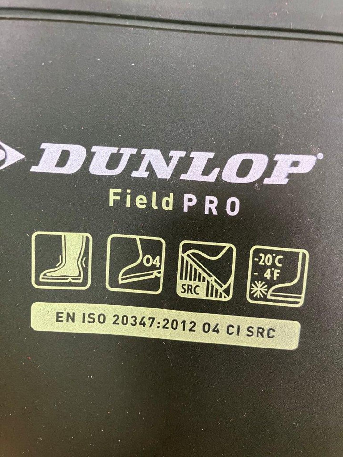 SIZE 9 DUNLOP PUROFORT FIELD PRO BOOTS - Image 4 of 4